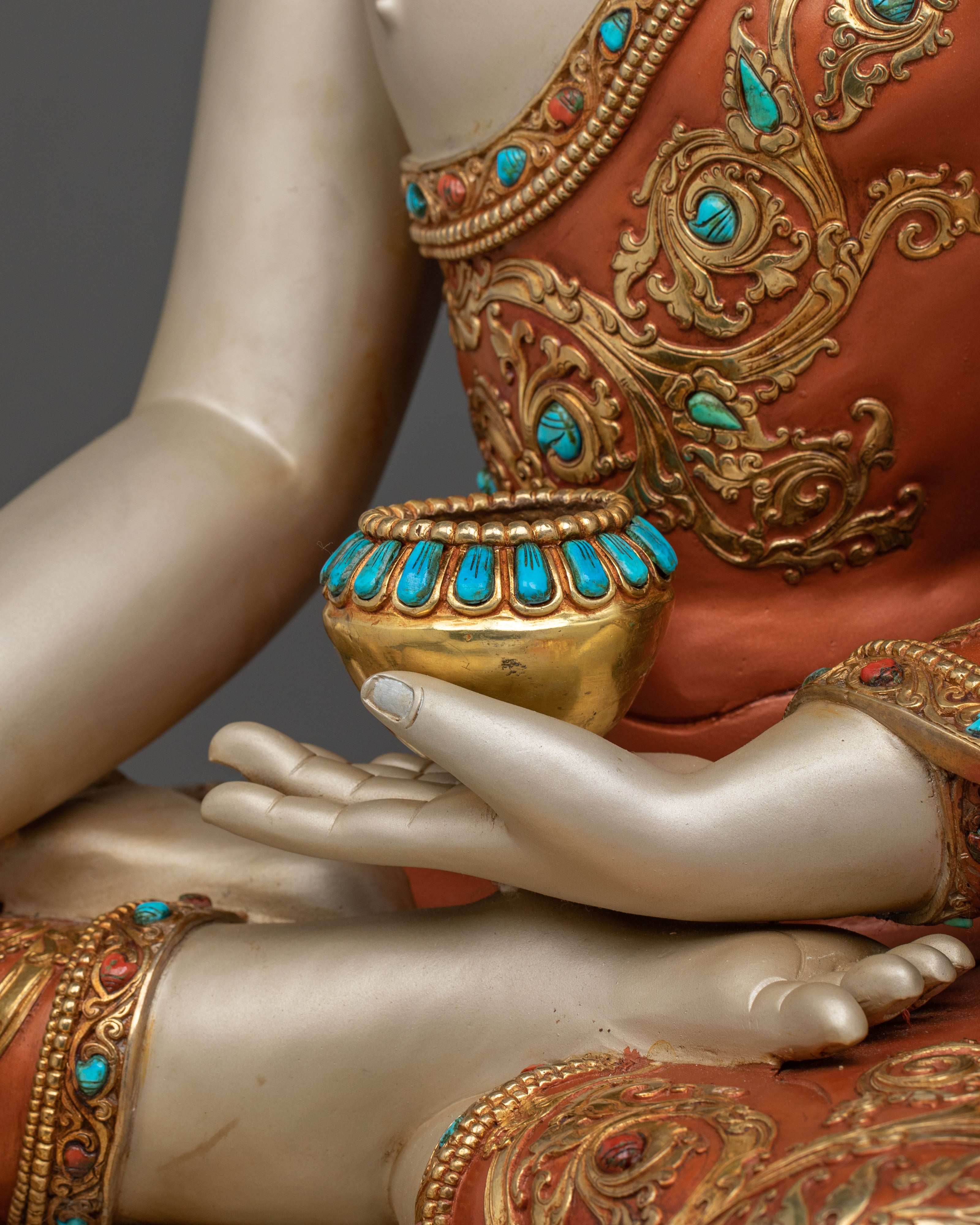 Shakyamuni Buddha Statue: Founder of Dharma