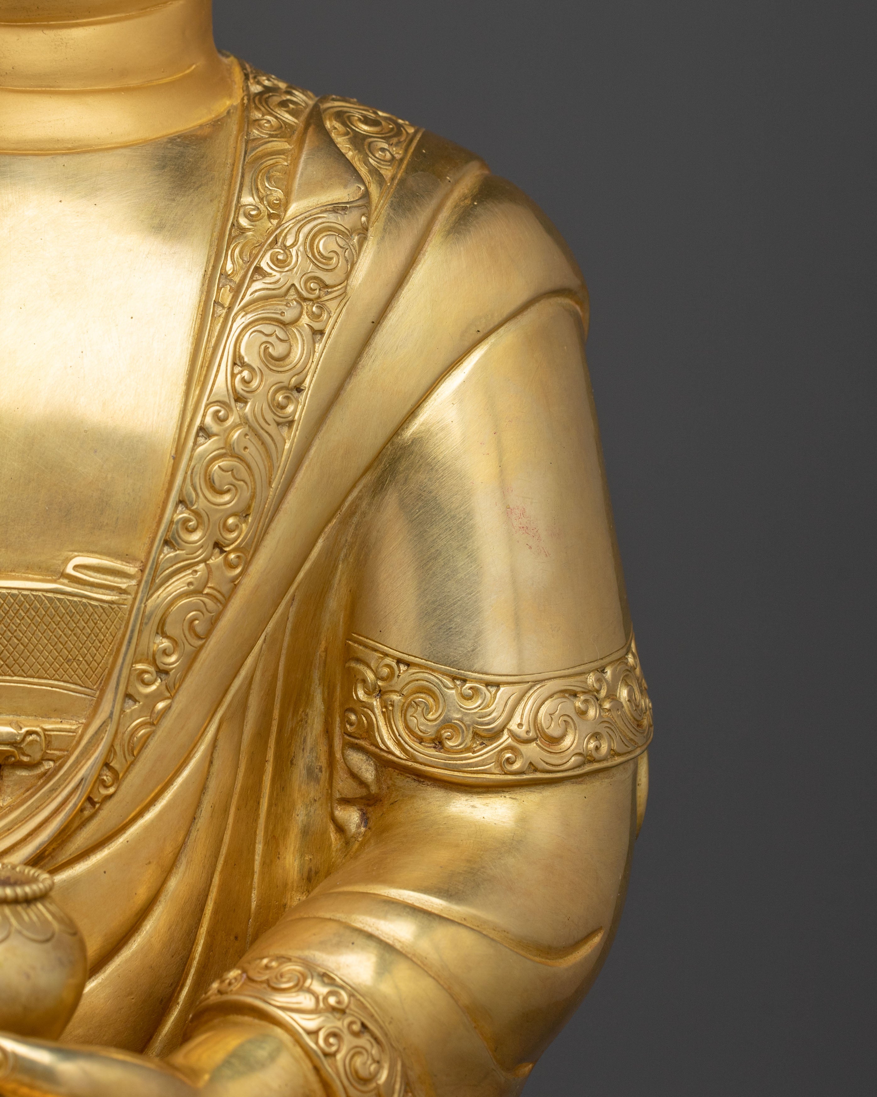 Hand Carved Shakyamuni Buddha Golden Sculpture
