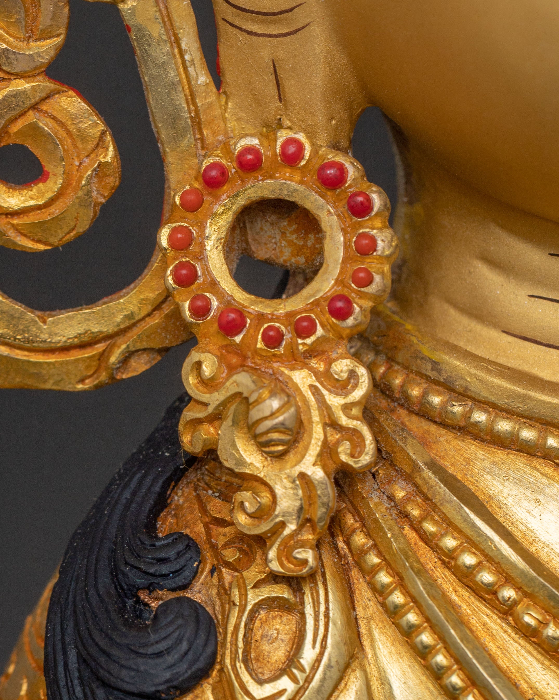 Handcrafted Chenrezig Statue | Serene Compassion