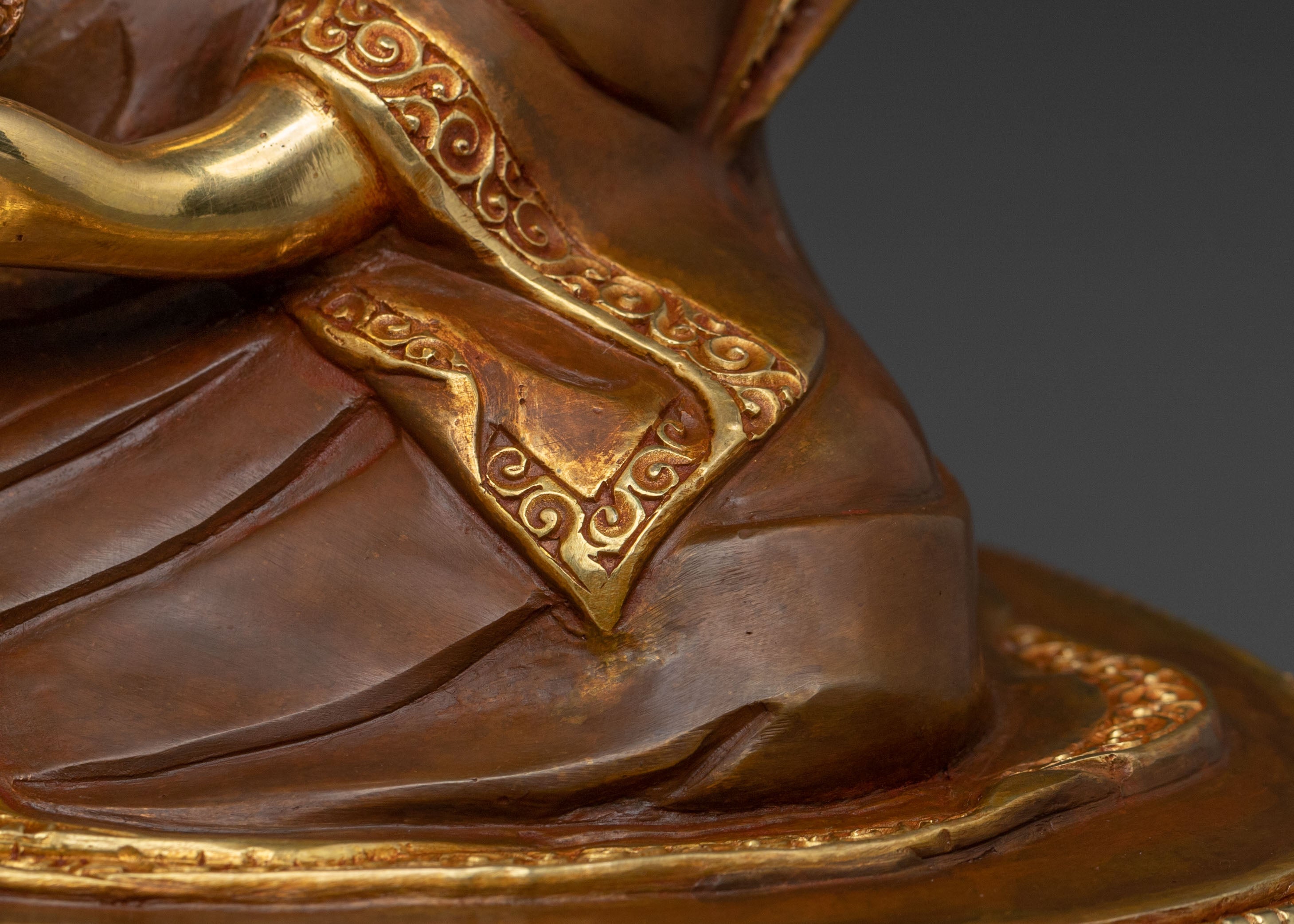 Guru Shapdum Sacred Statue | 24k Gold Gilded Icon