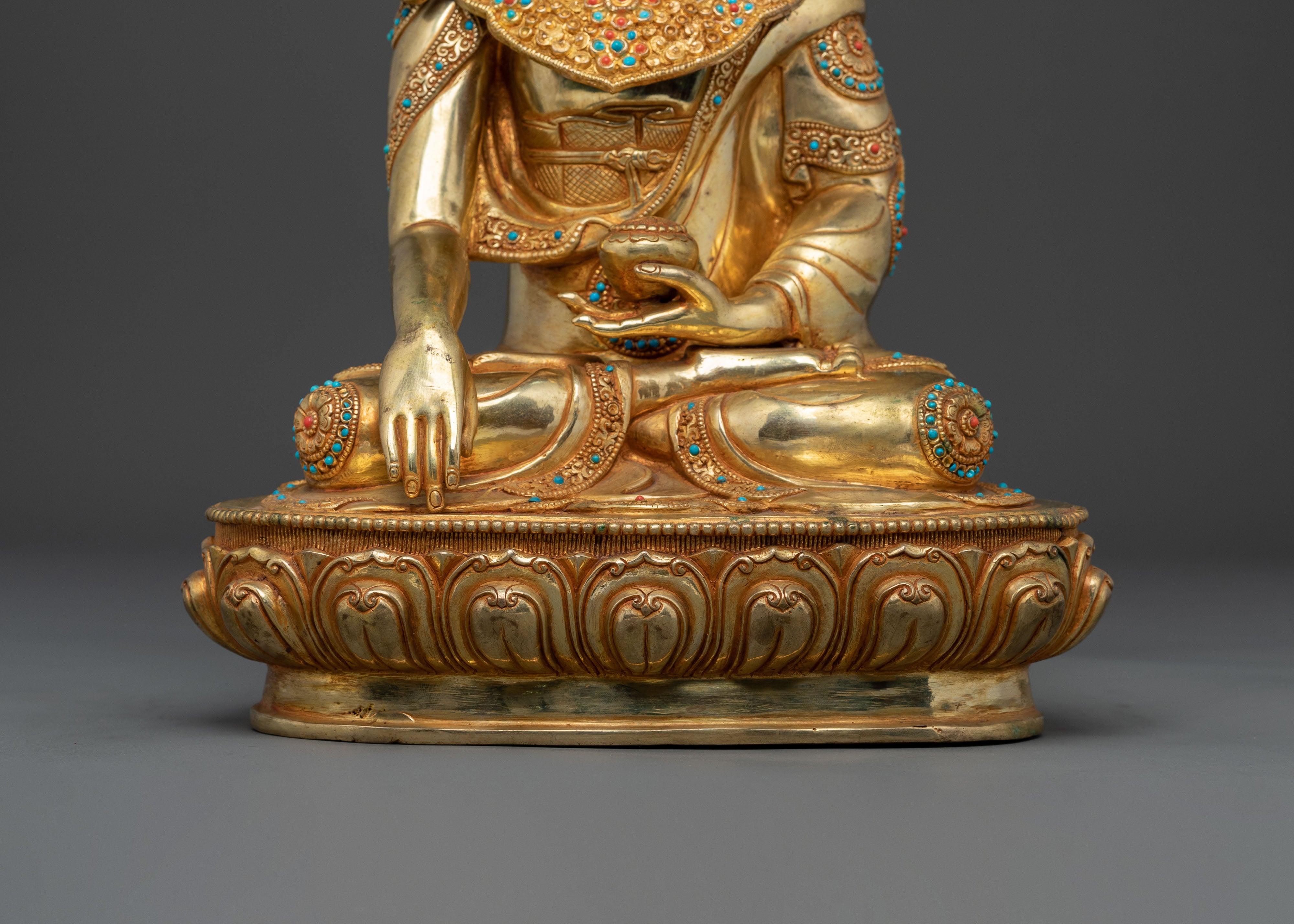 Buddhist Crown Shakyamuni Statue | 24k Gold Glided