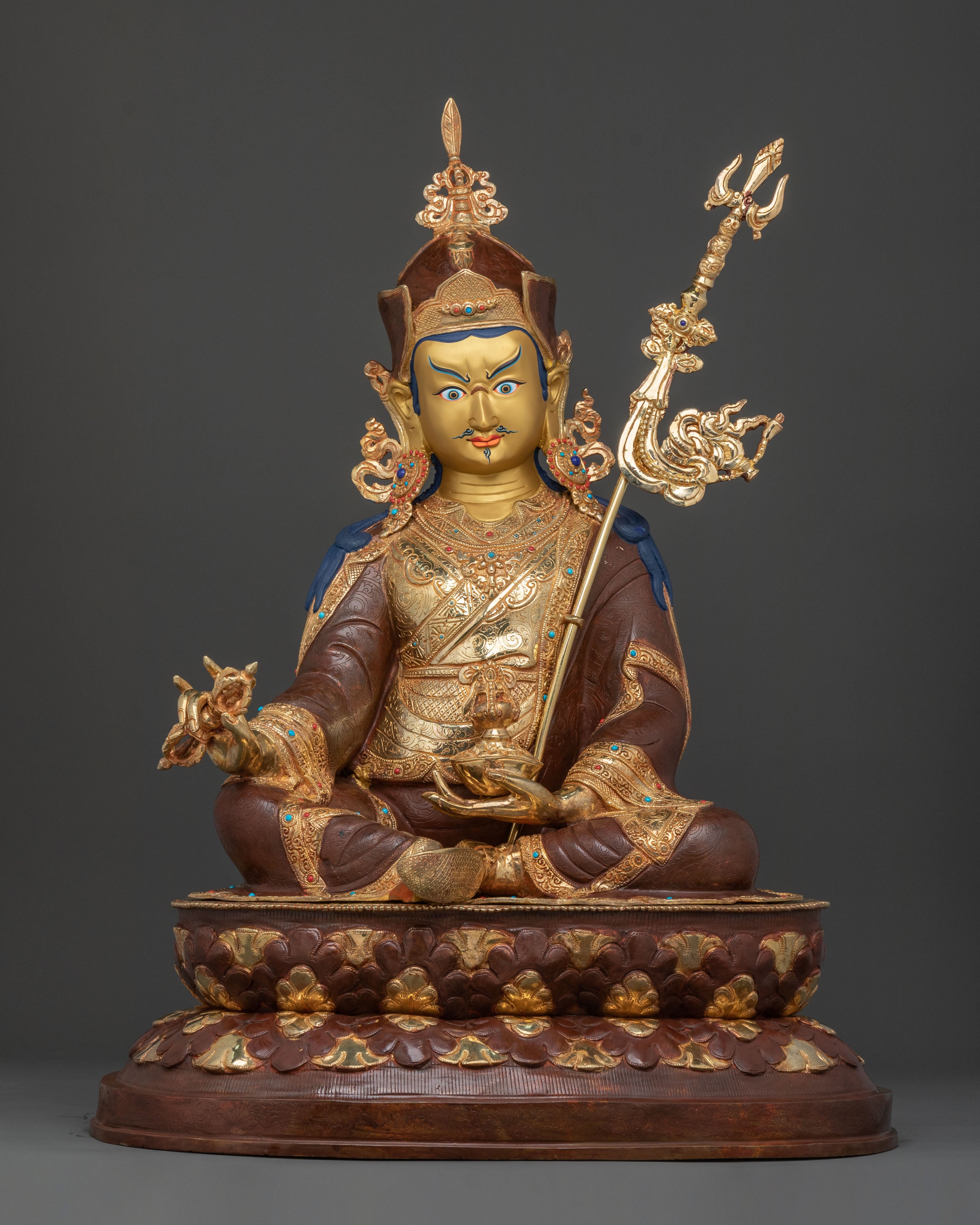 Guru Rinpoche Statue
