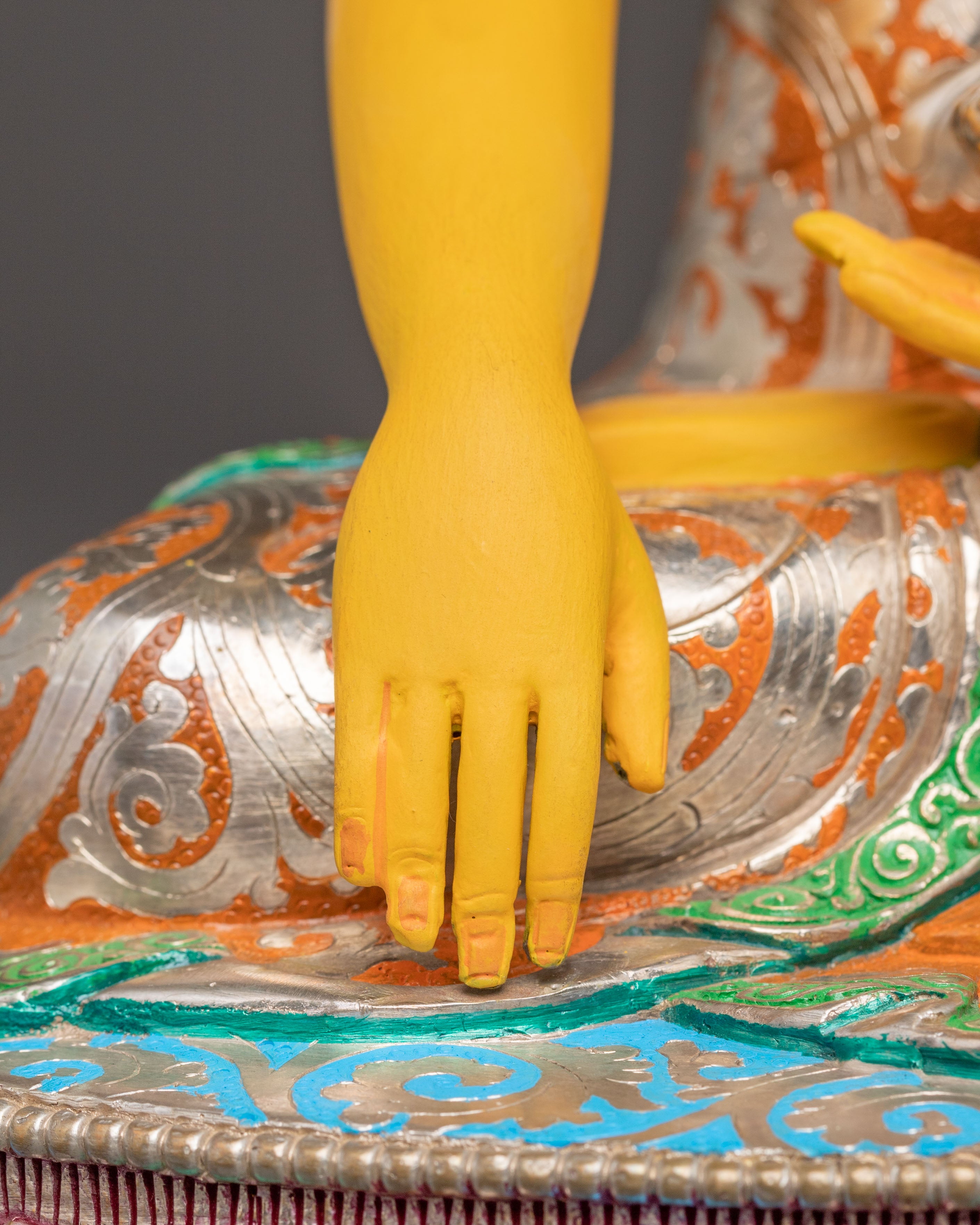 Buddha Shakyamuni Sacred Statue | Embodiment of Enlightenment