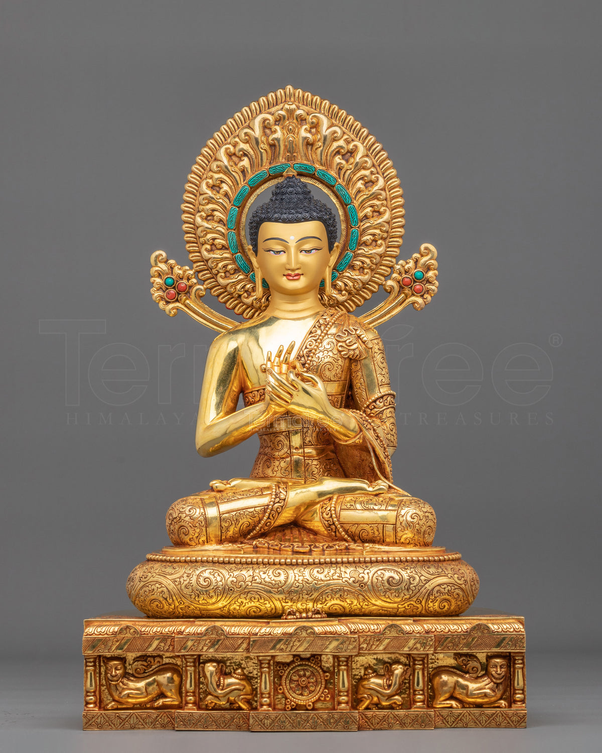 Vairocana Statue