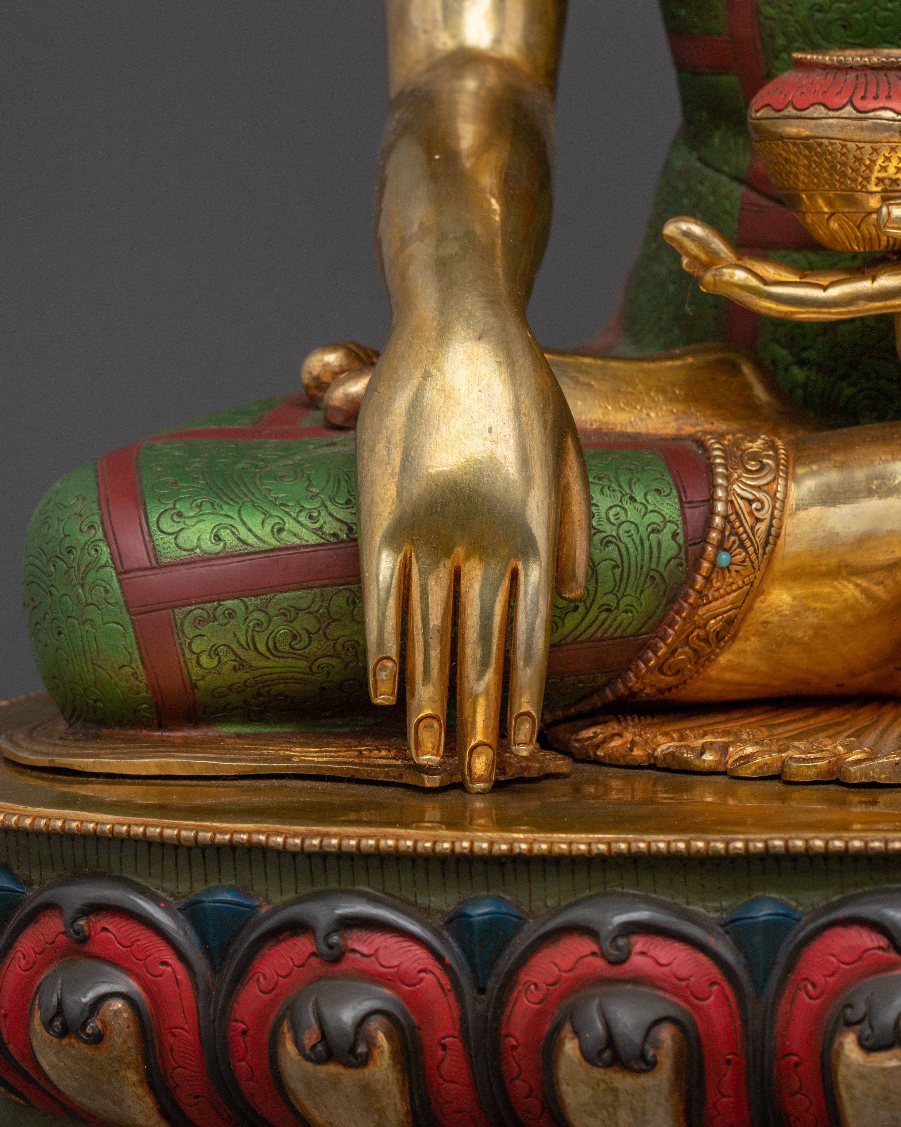 Shakyamuni Buddha Statue | First Enlightened One