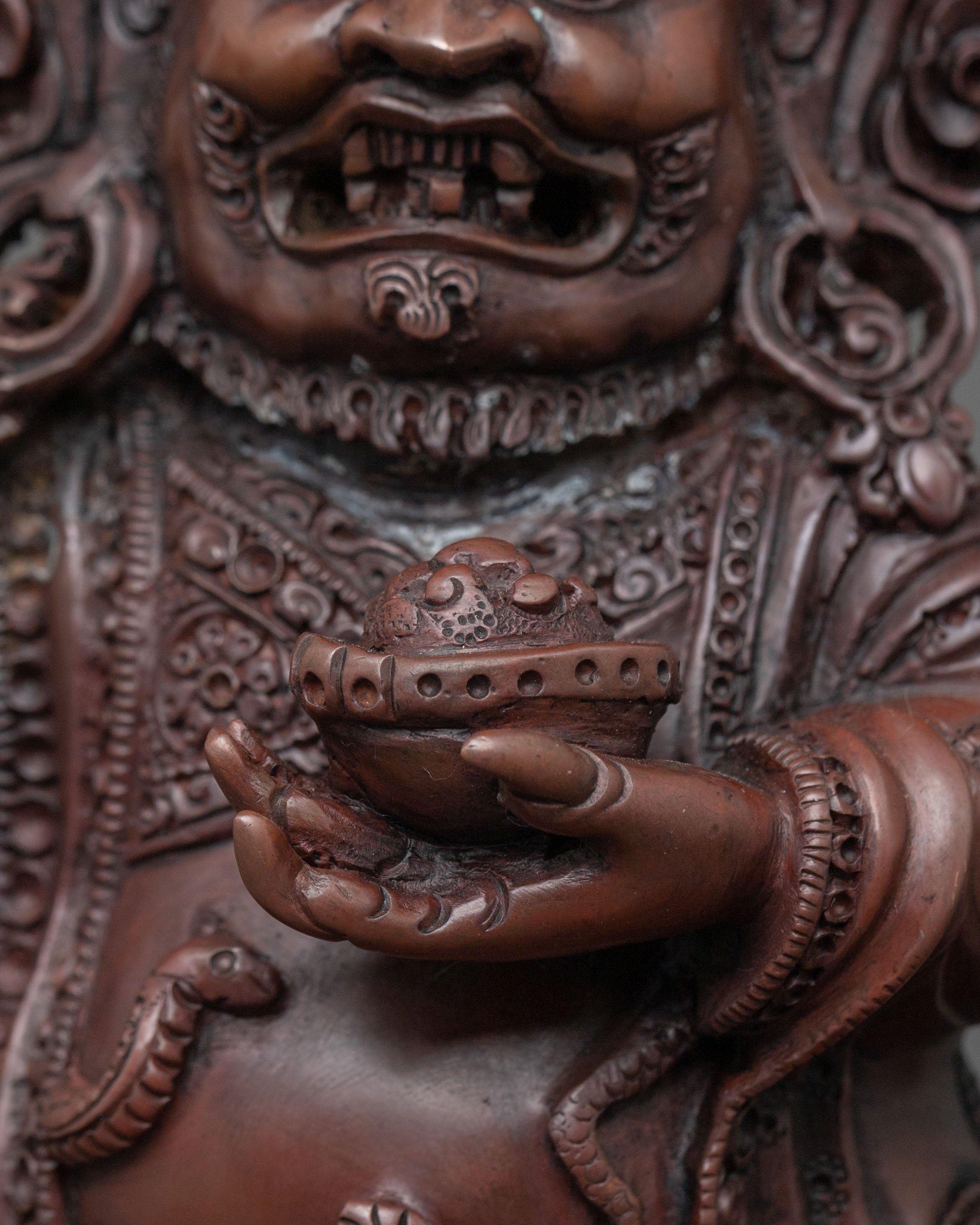 Mahakala Bernakchen Spiritual Sculpture | Tibetan Wrathful Guardian