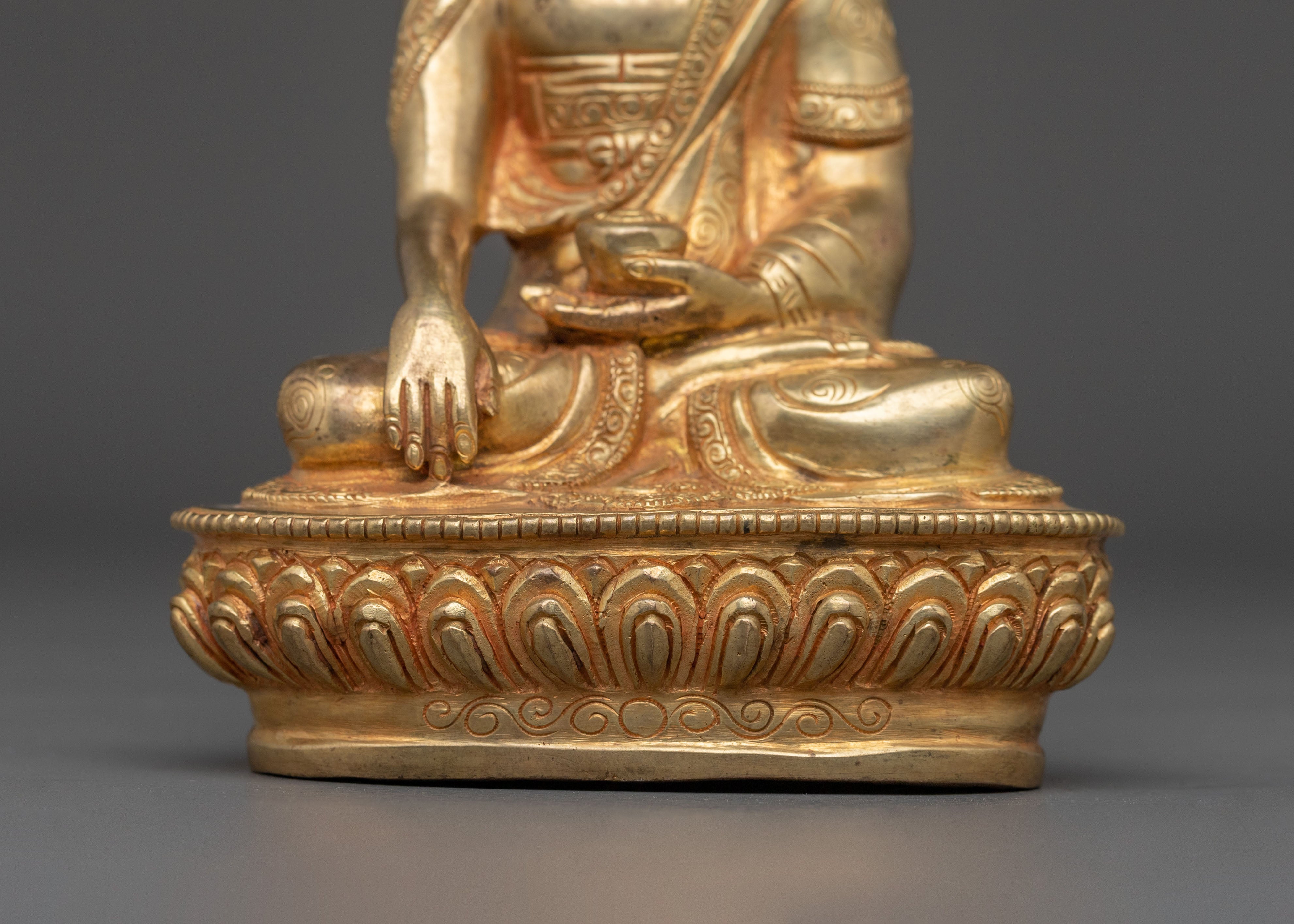 Handmade Shakyamuni Buddha Traditional Sculpture