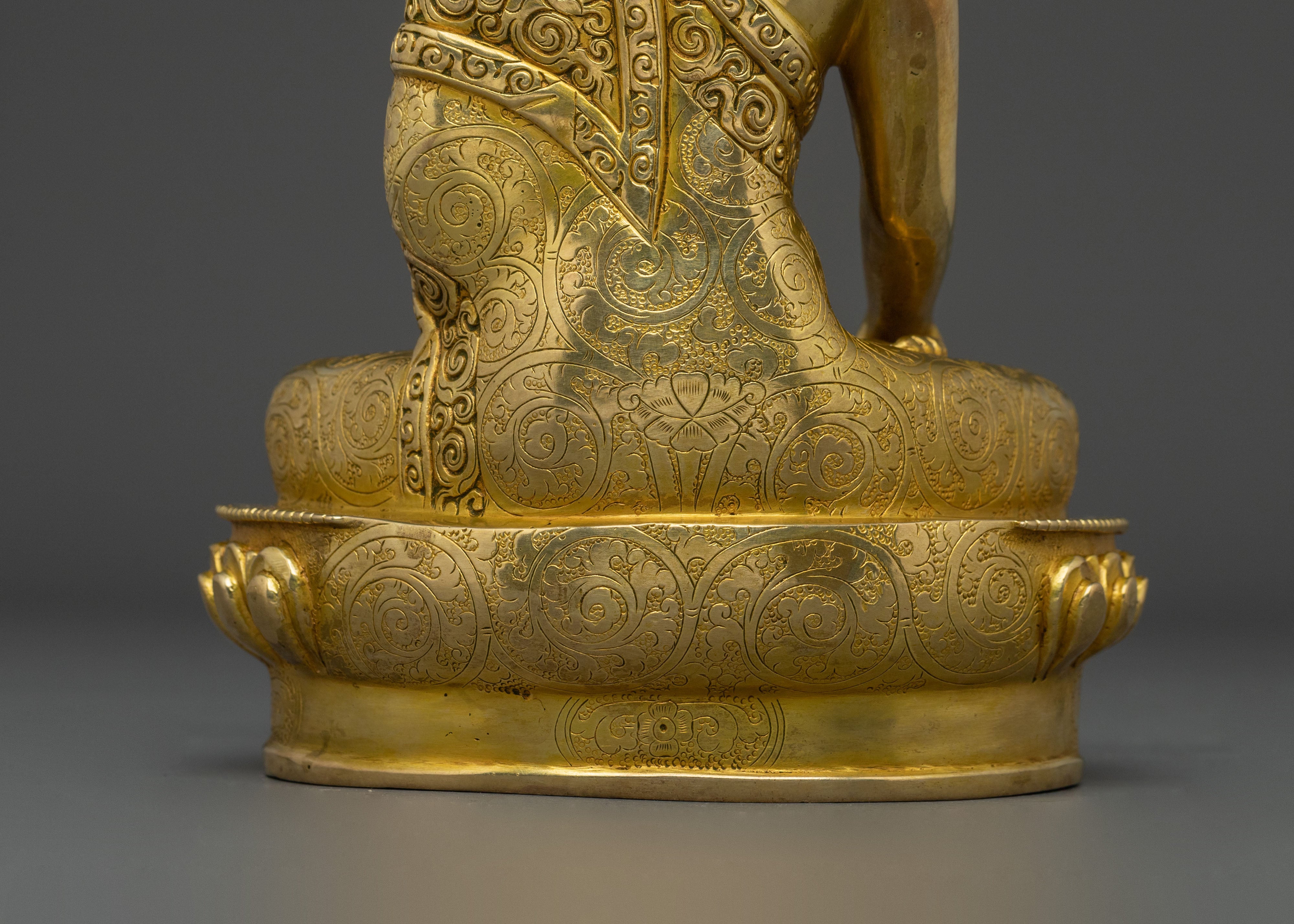 Shakyamuni Buddha Vajrayana Sacred Figure | Symbol of Enlightenment