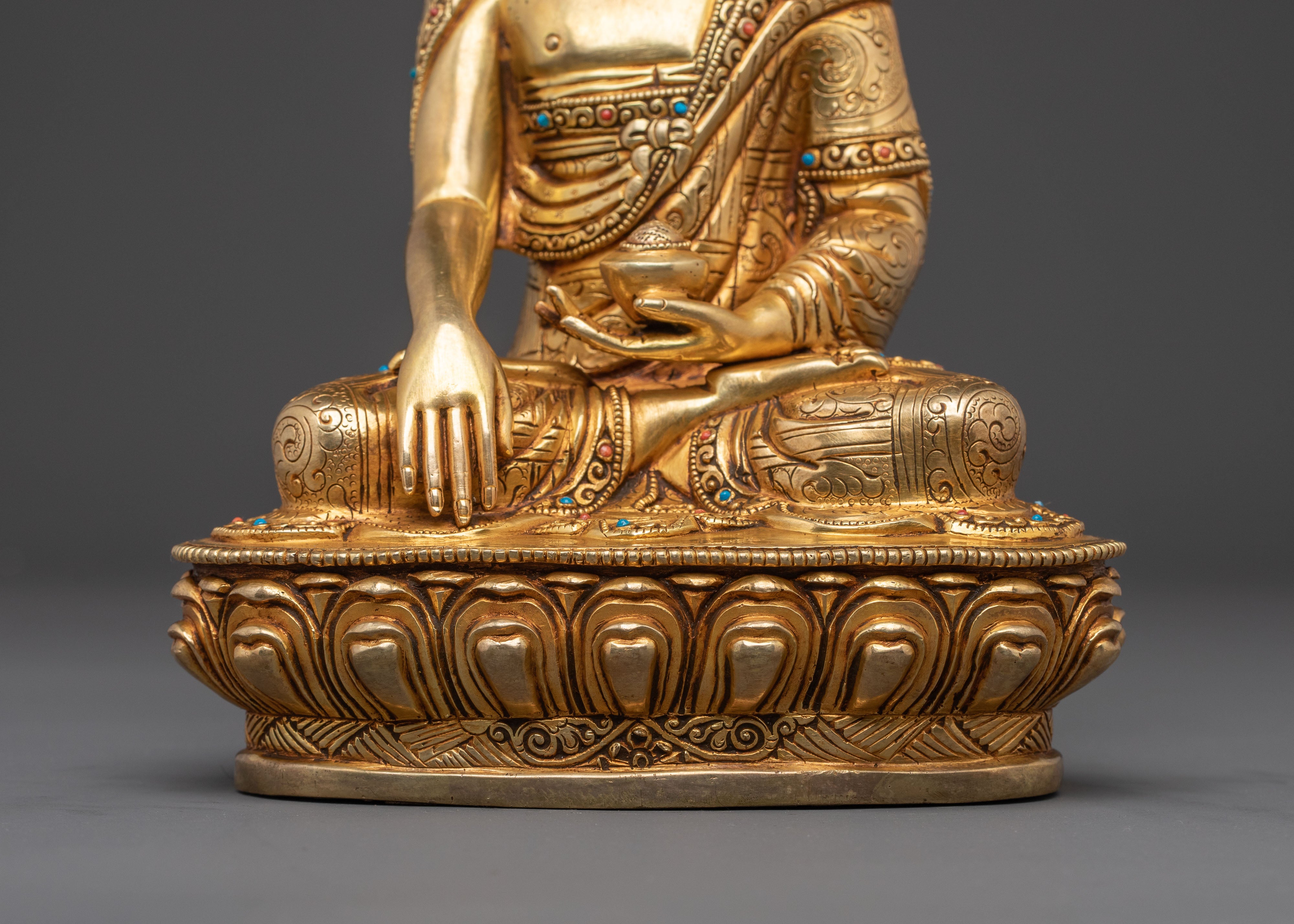Shakyamuni Buddha Traditional Handcrafted Statue