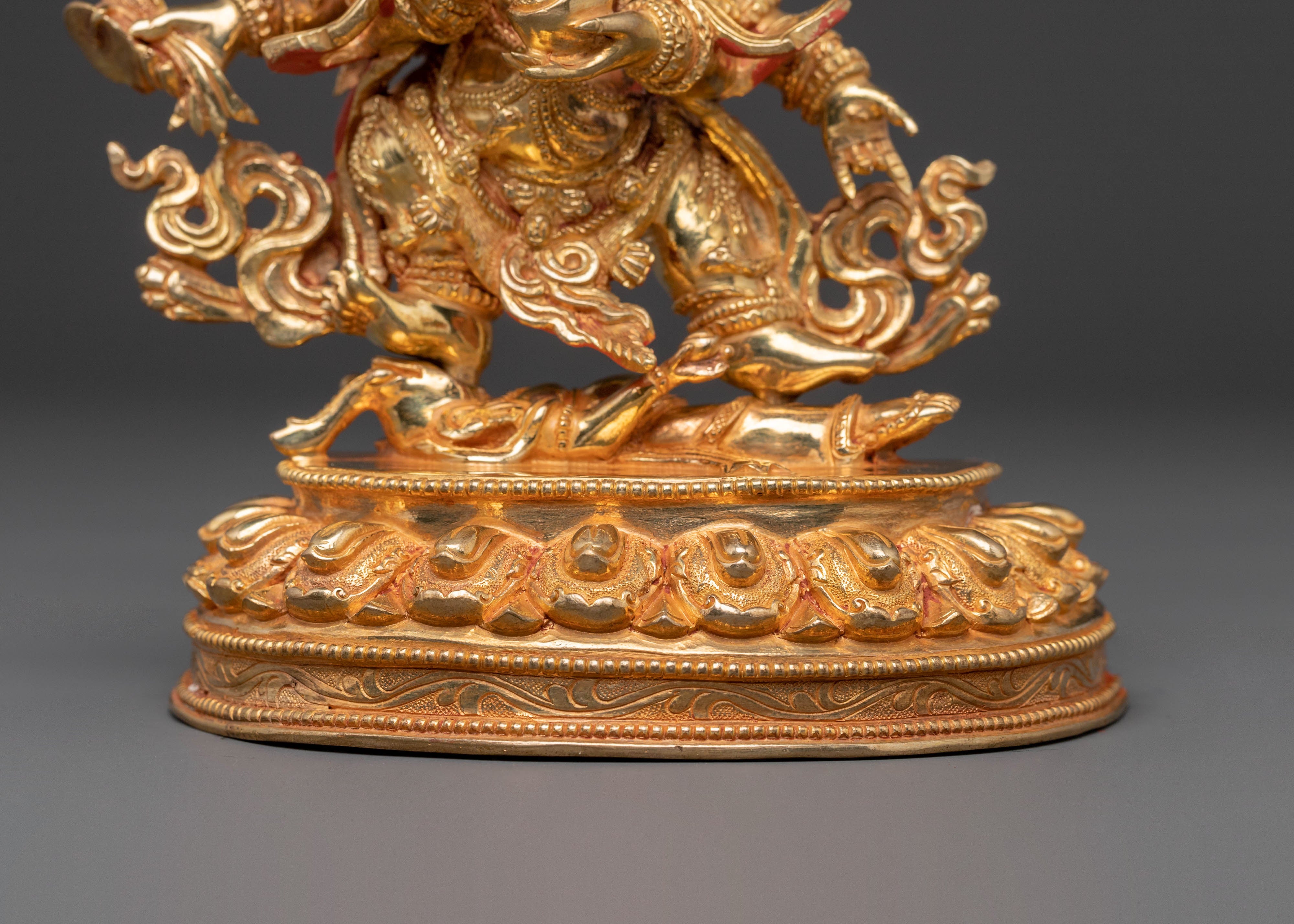 Divine Six-Armed Mahakala Statue – Fierce Protector Sculpture