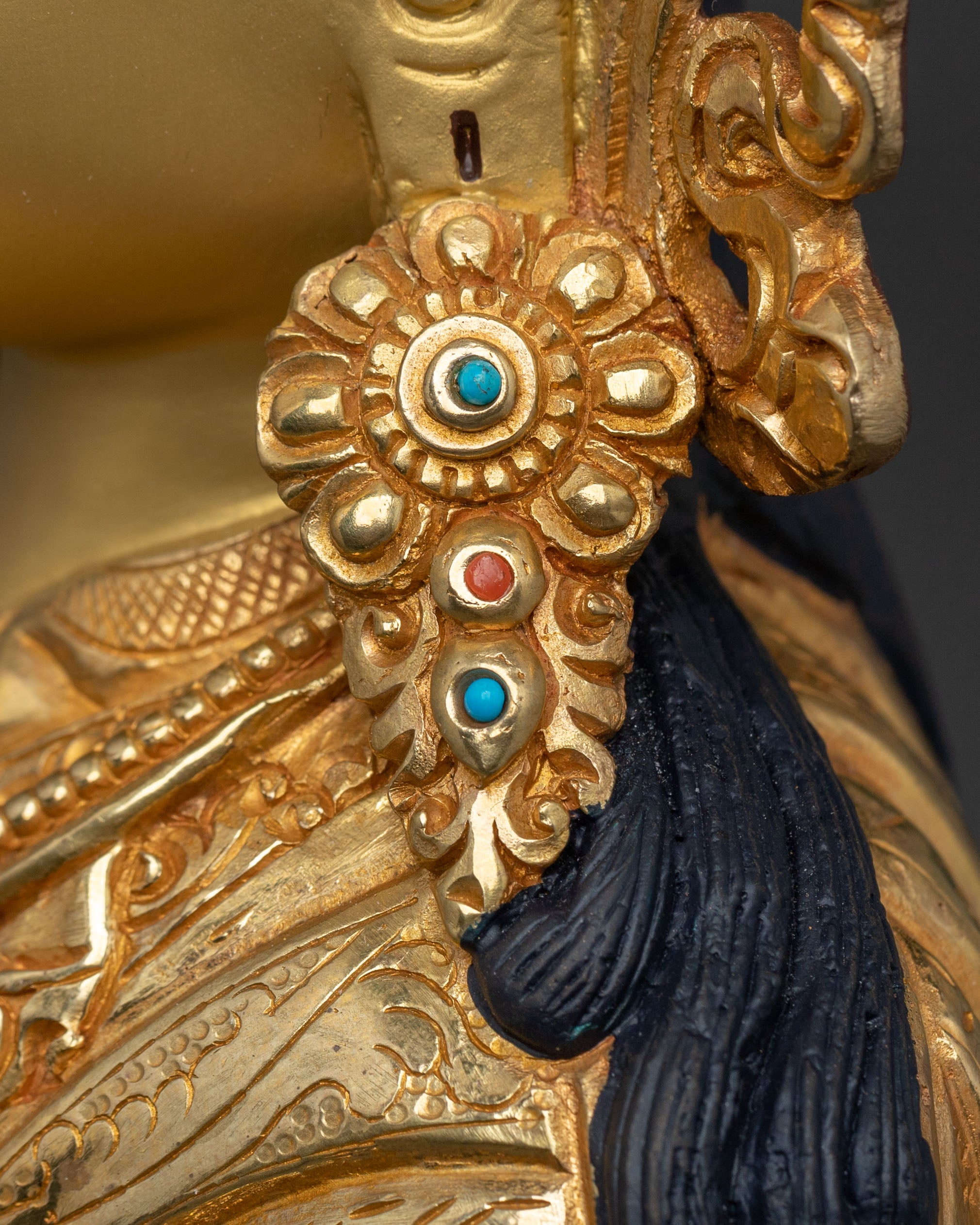 Guru Rinpoche Sacred Dharma Statue