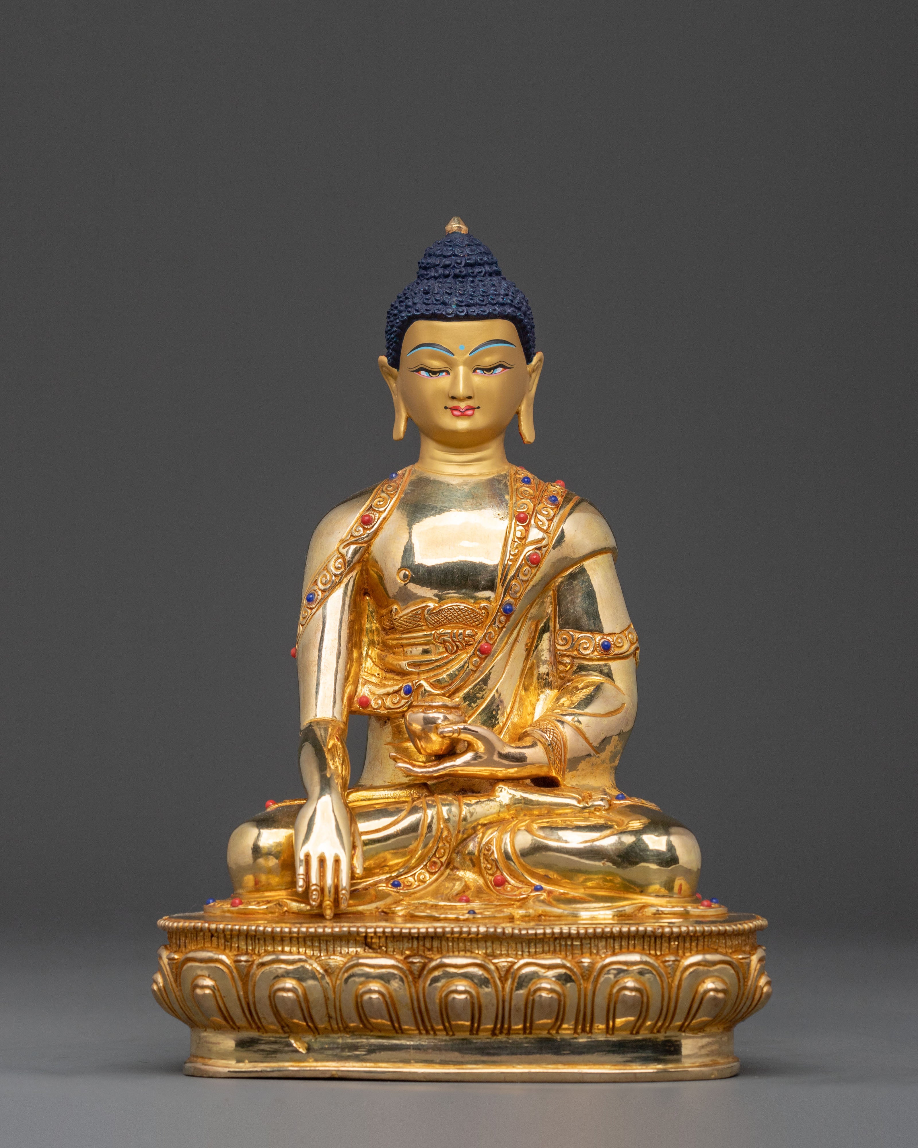Shakyamuni Buddha Timeless Enlightened Statue in Full Gold Gild
