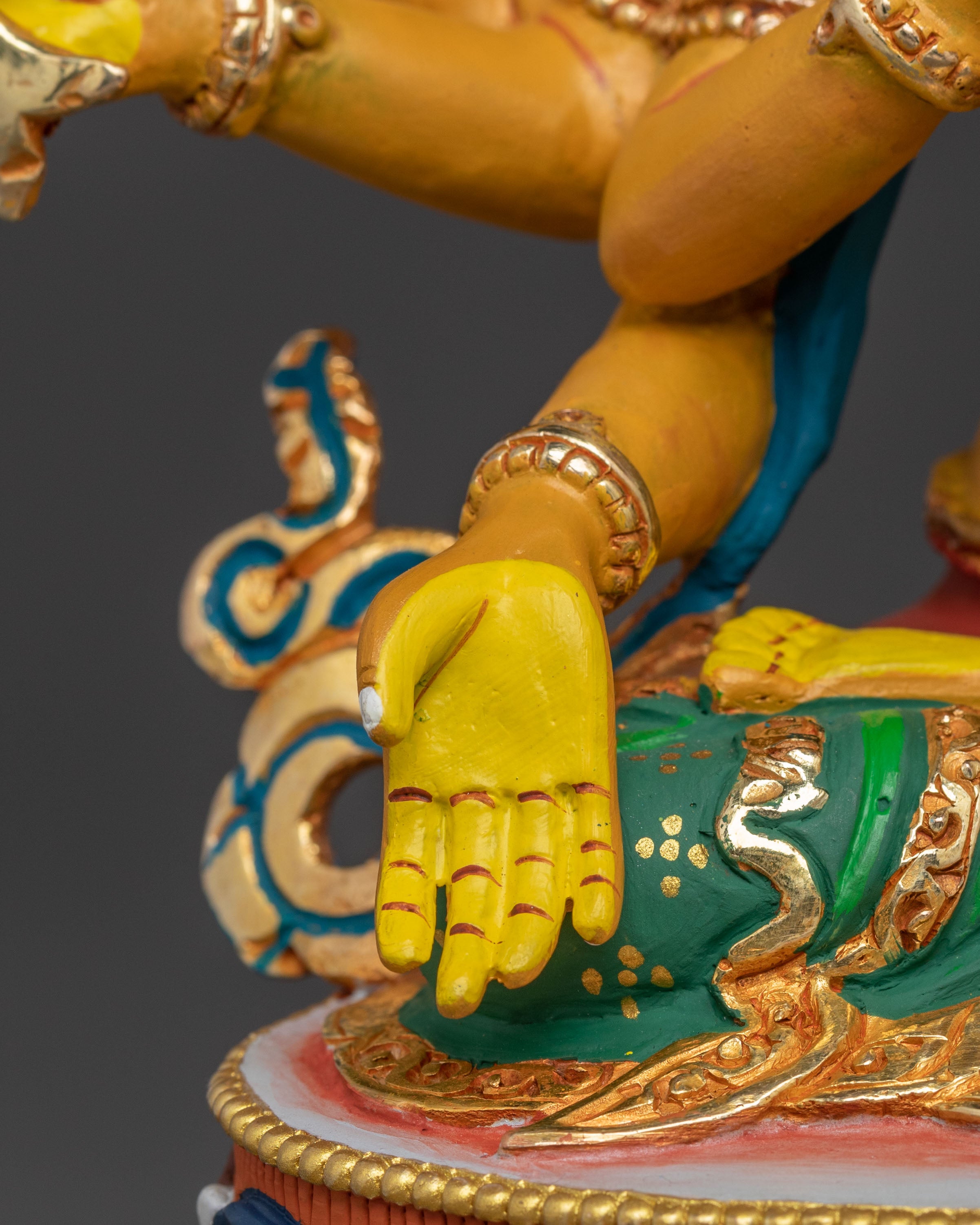 Handcrafted Namgyalma Statue on Throne: Divine Elegance