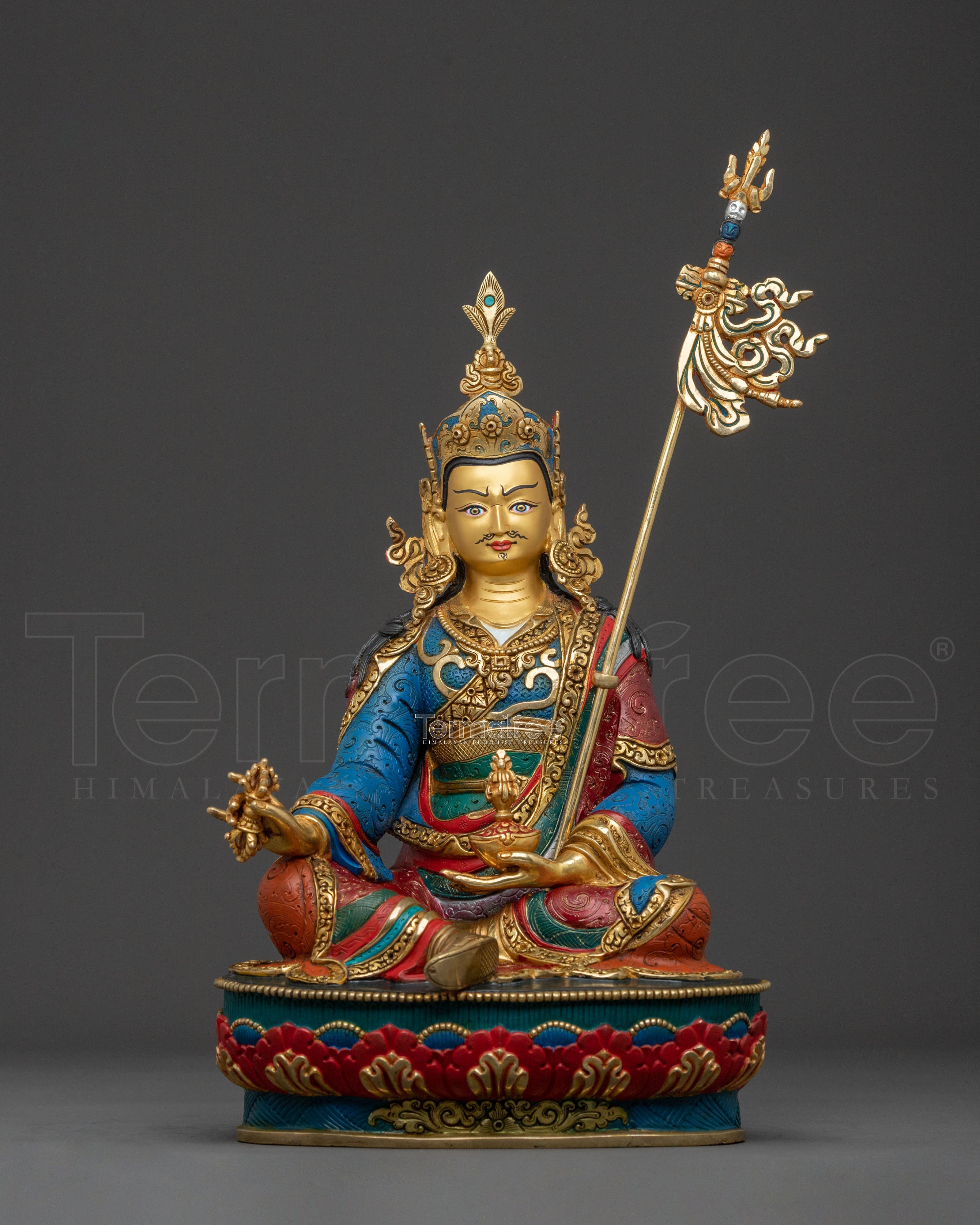 Guru Rinpoche Statue