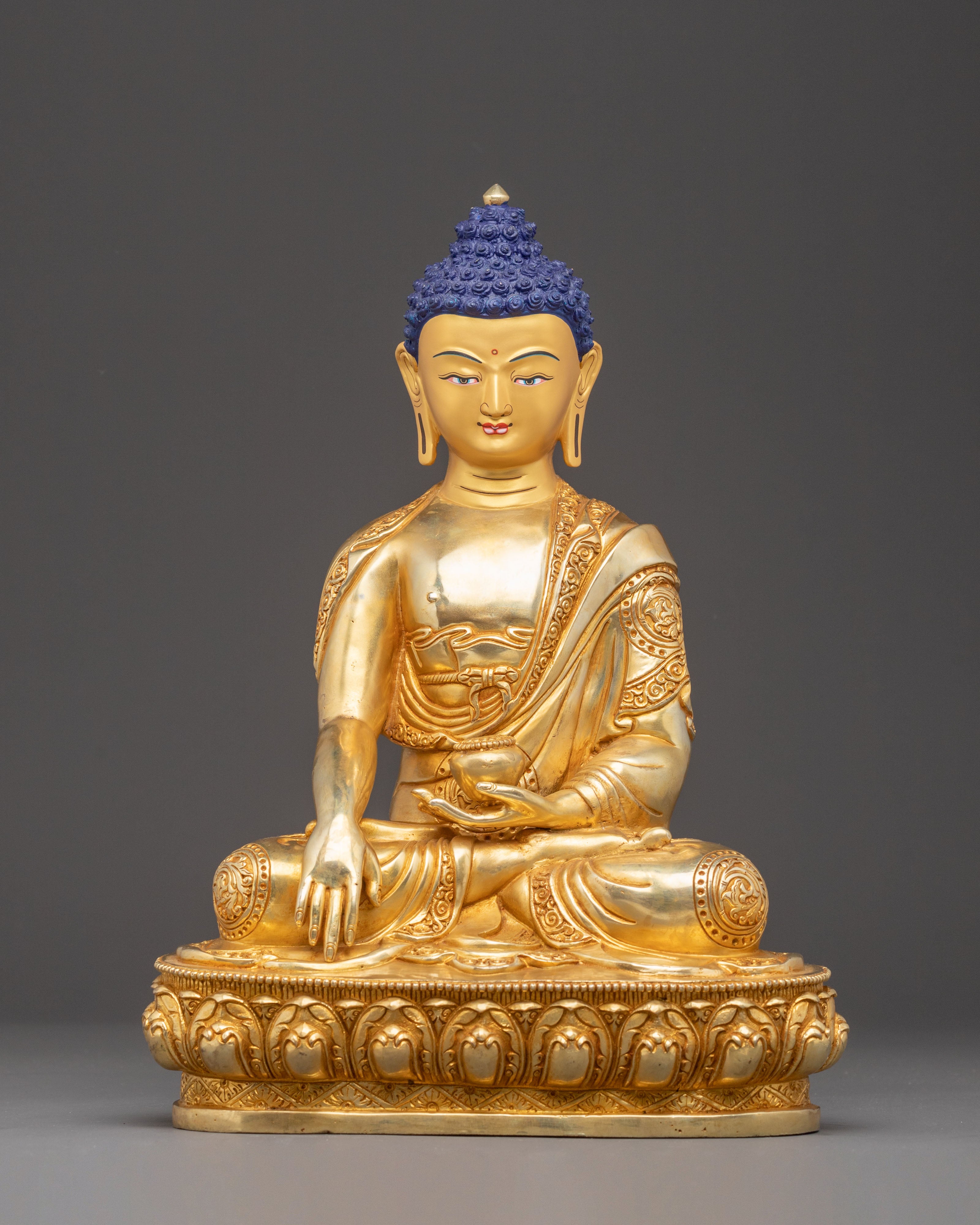 Handcrafted Enlightened Buddha Shakyamuni Statue