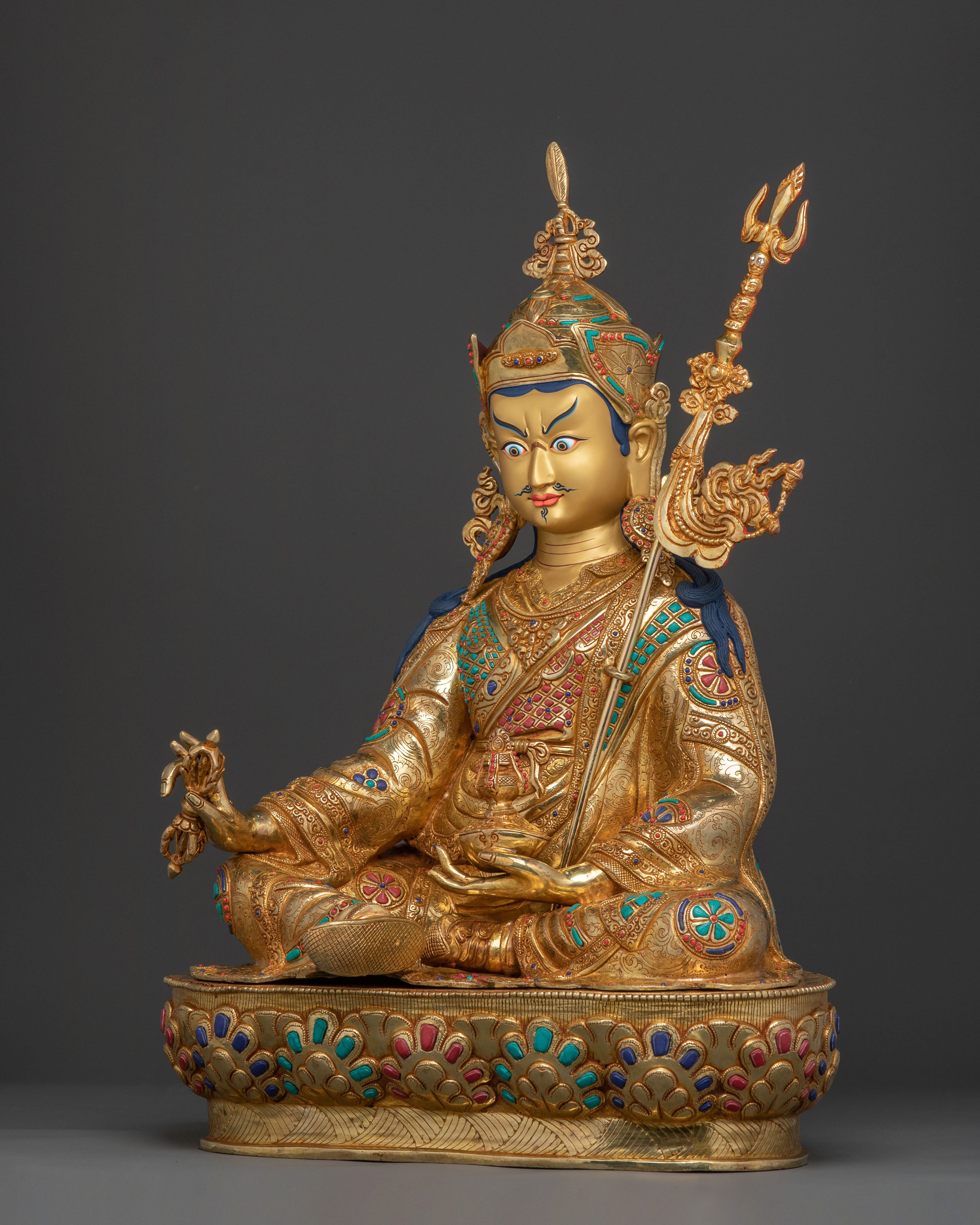 Guru Rinpoche Statue | Symbol of Divine Wisdom
