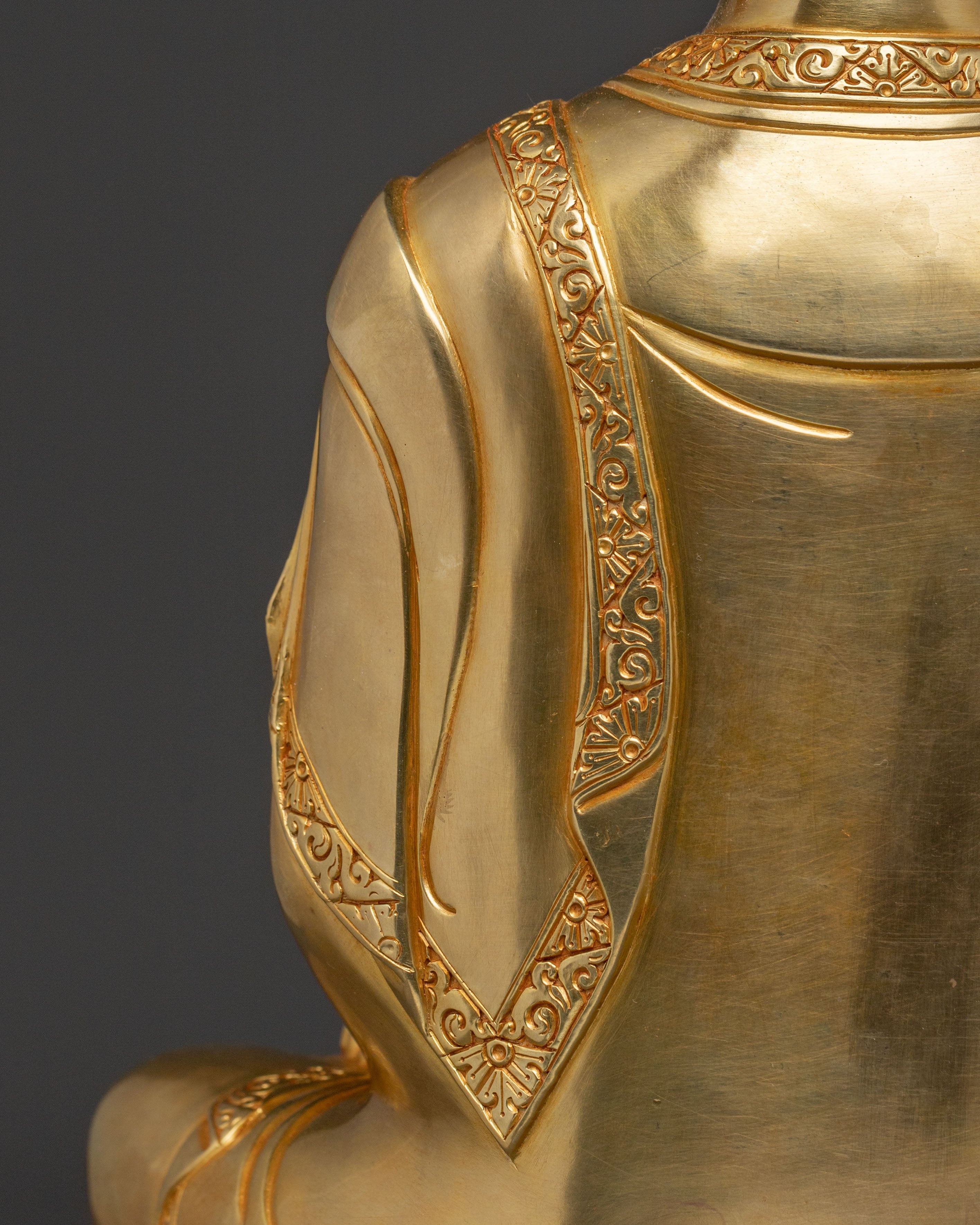 Shakyamuni Buddha Statue | 24K Gold Gilded Figure