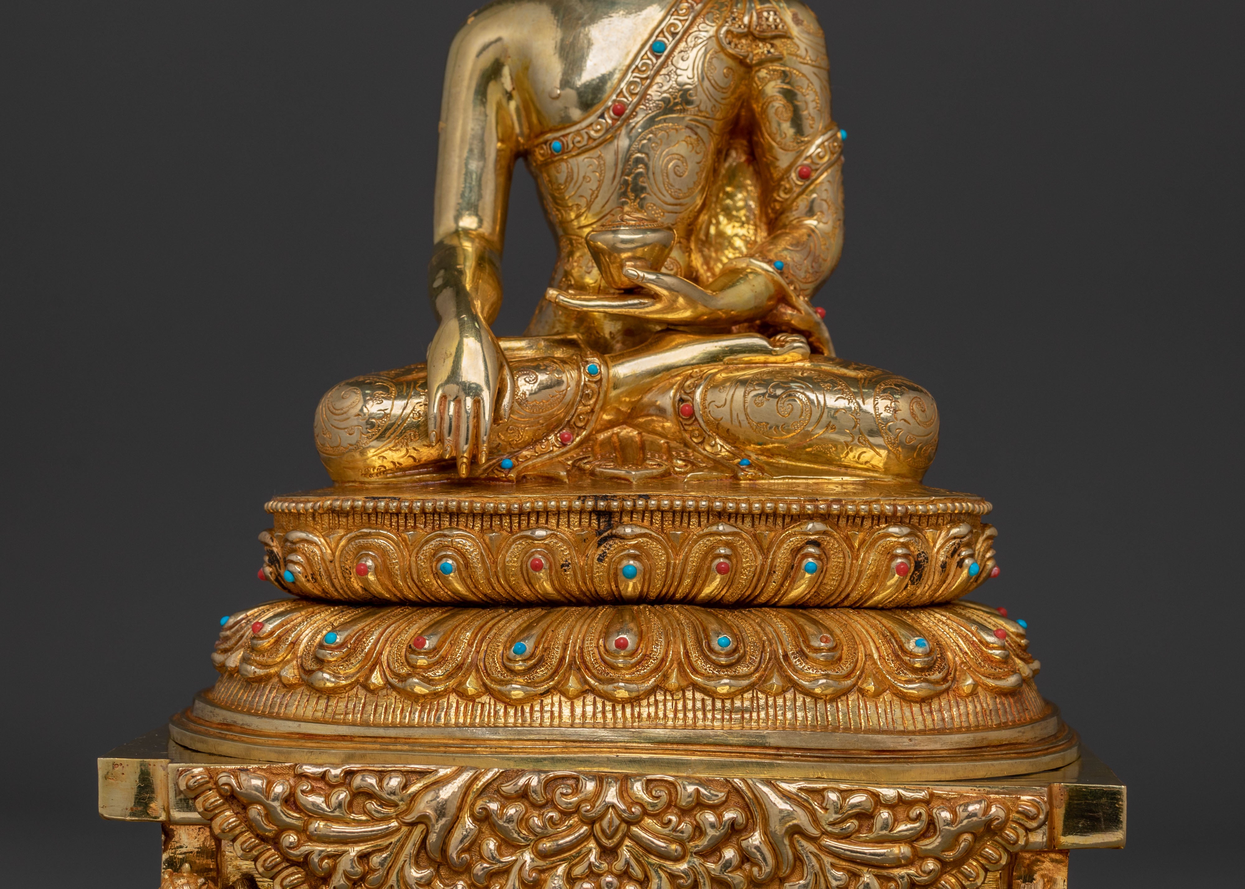Shakyamuni Buddha Statue with a Throne | Meditation Figure