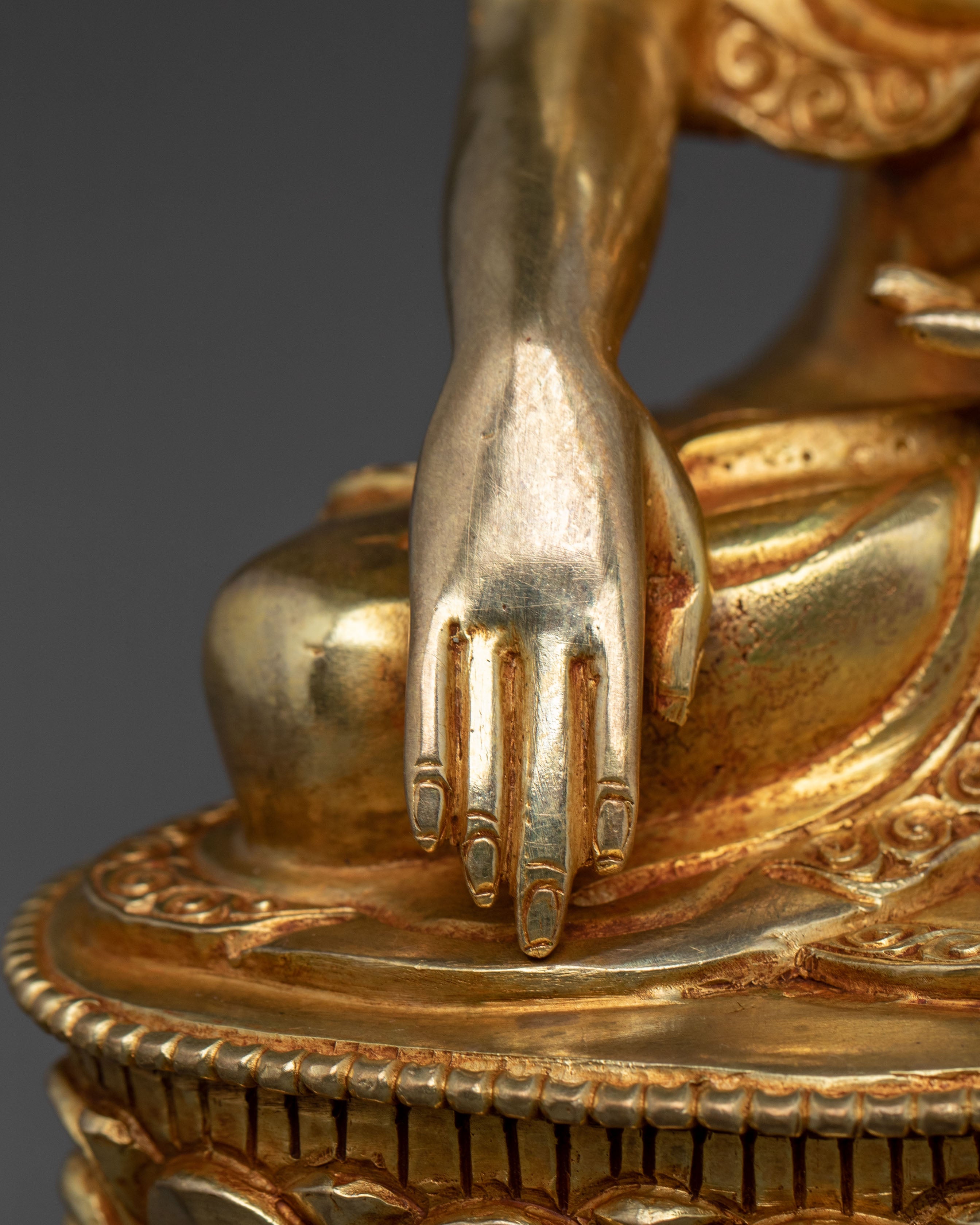 Handcrafted Shakyamuni Buddha Statue | Home Decor