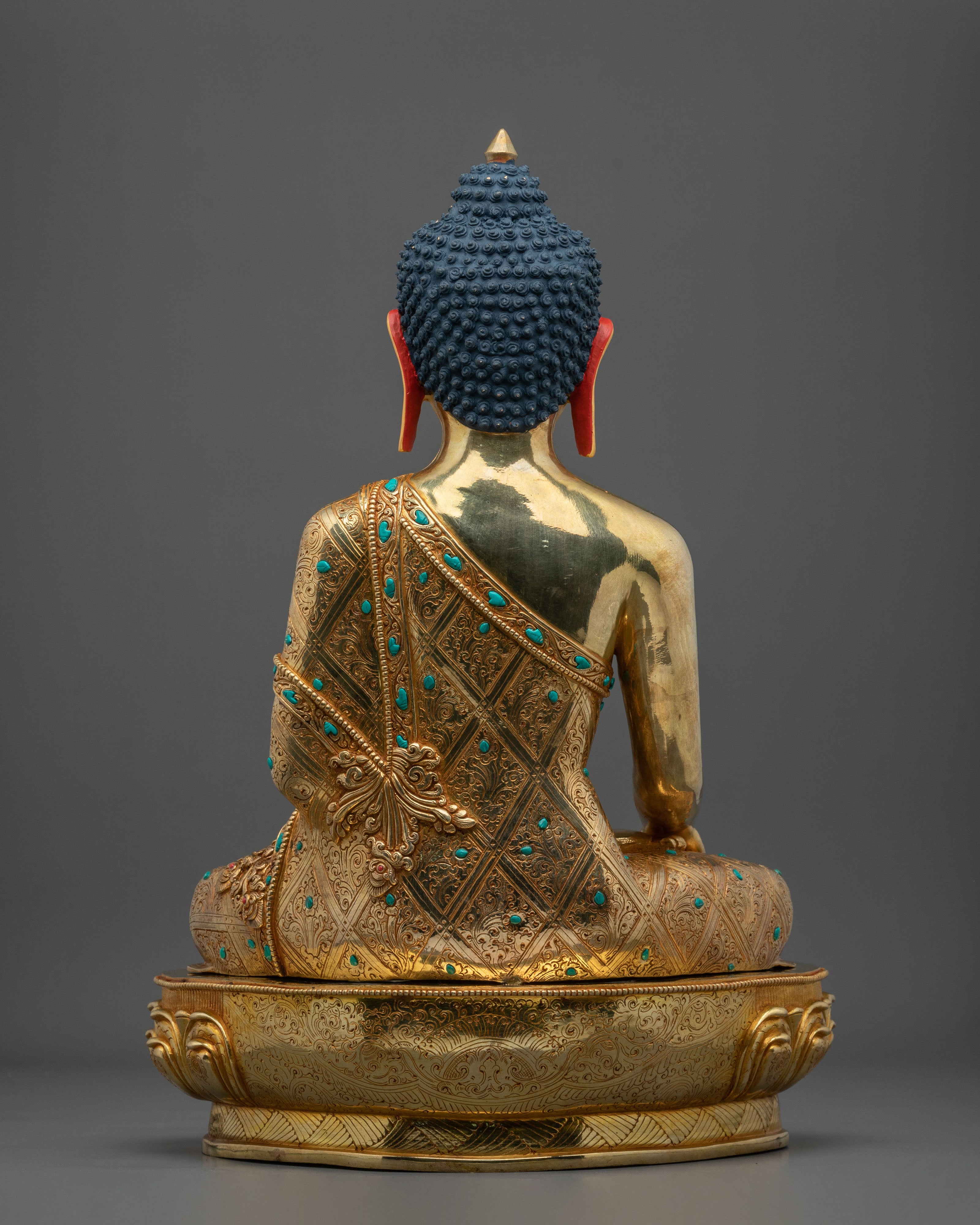 Himalayan Shakyamuni Buddha Sculpture | Gilded Serenity