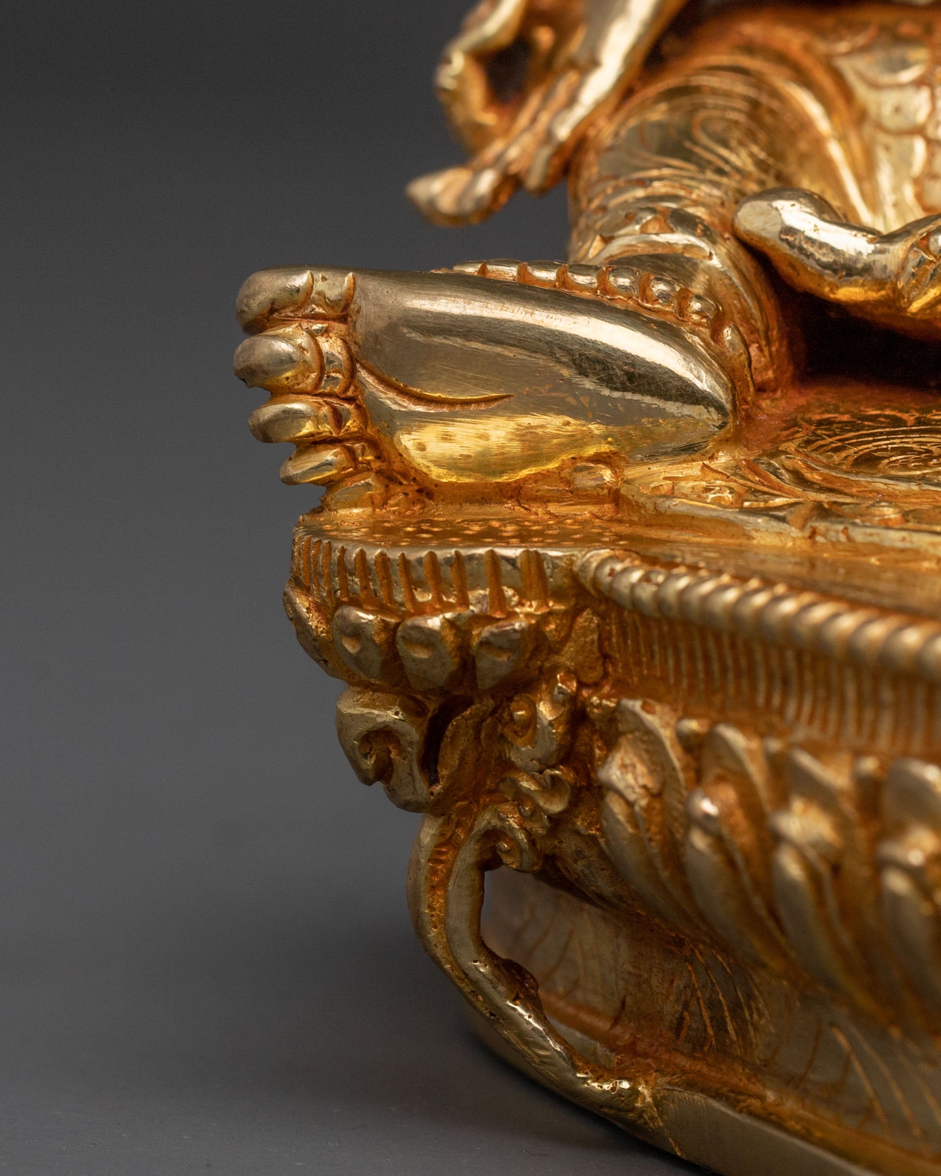 Compassion Deity Green Tara Statue | Protector Icon