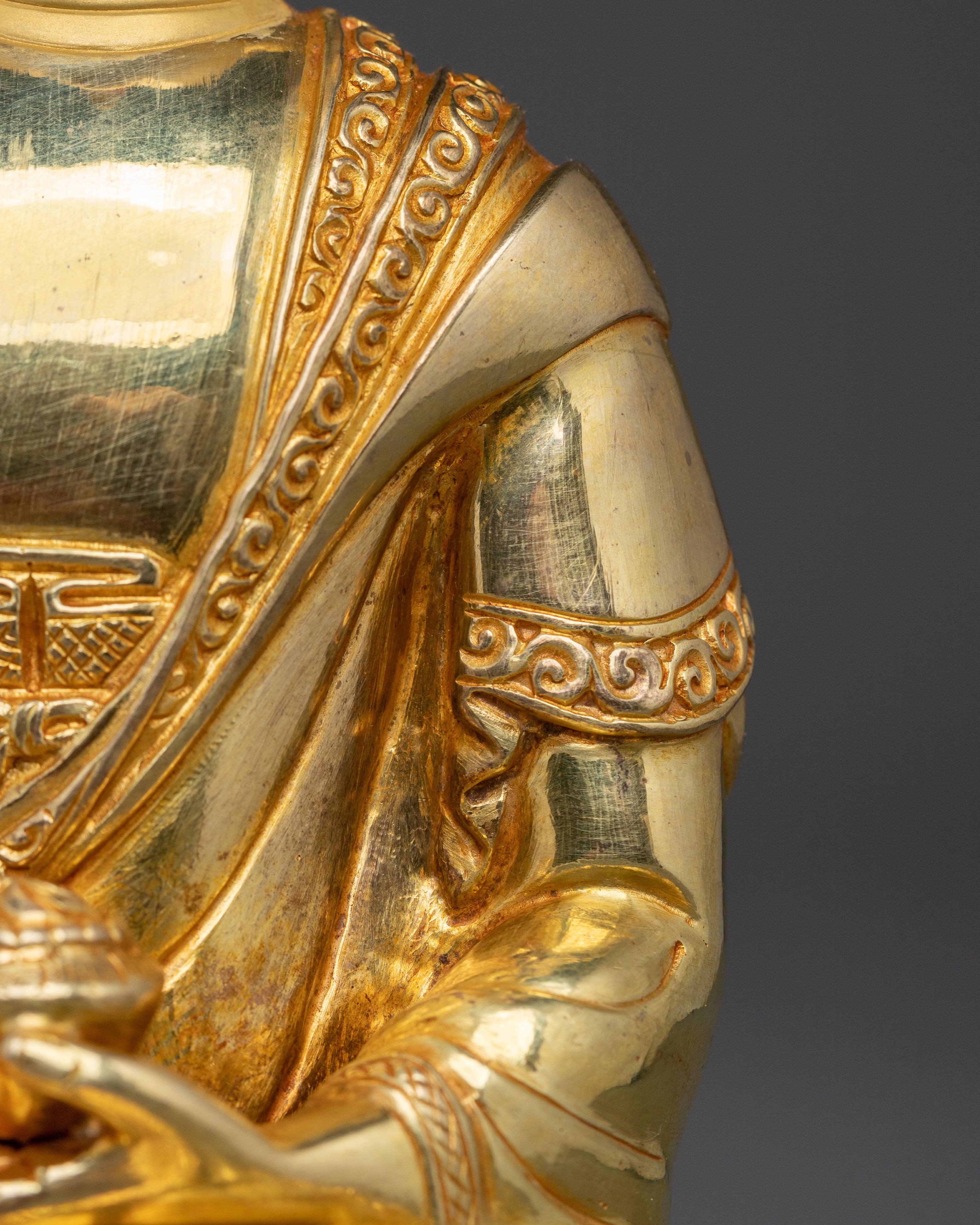 Shakyamuni Buddha: Sacred Buddhist Figurine