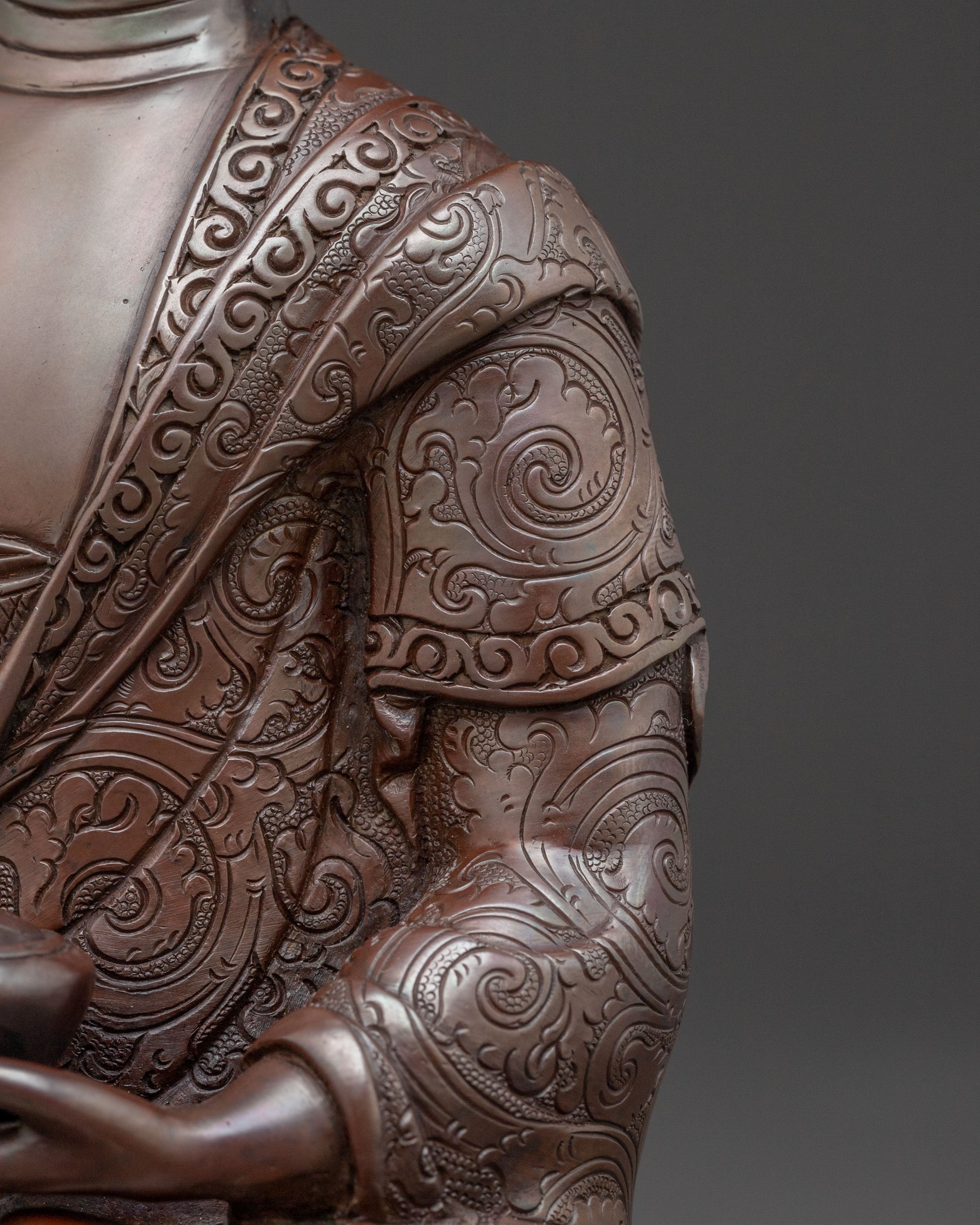 Shakyamuni Buddha Copper Oxidized Statue: Serene Himalayan Art