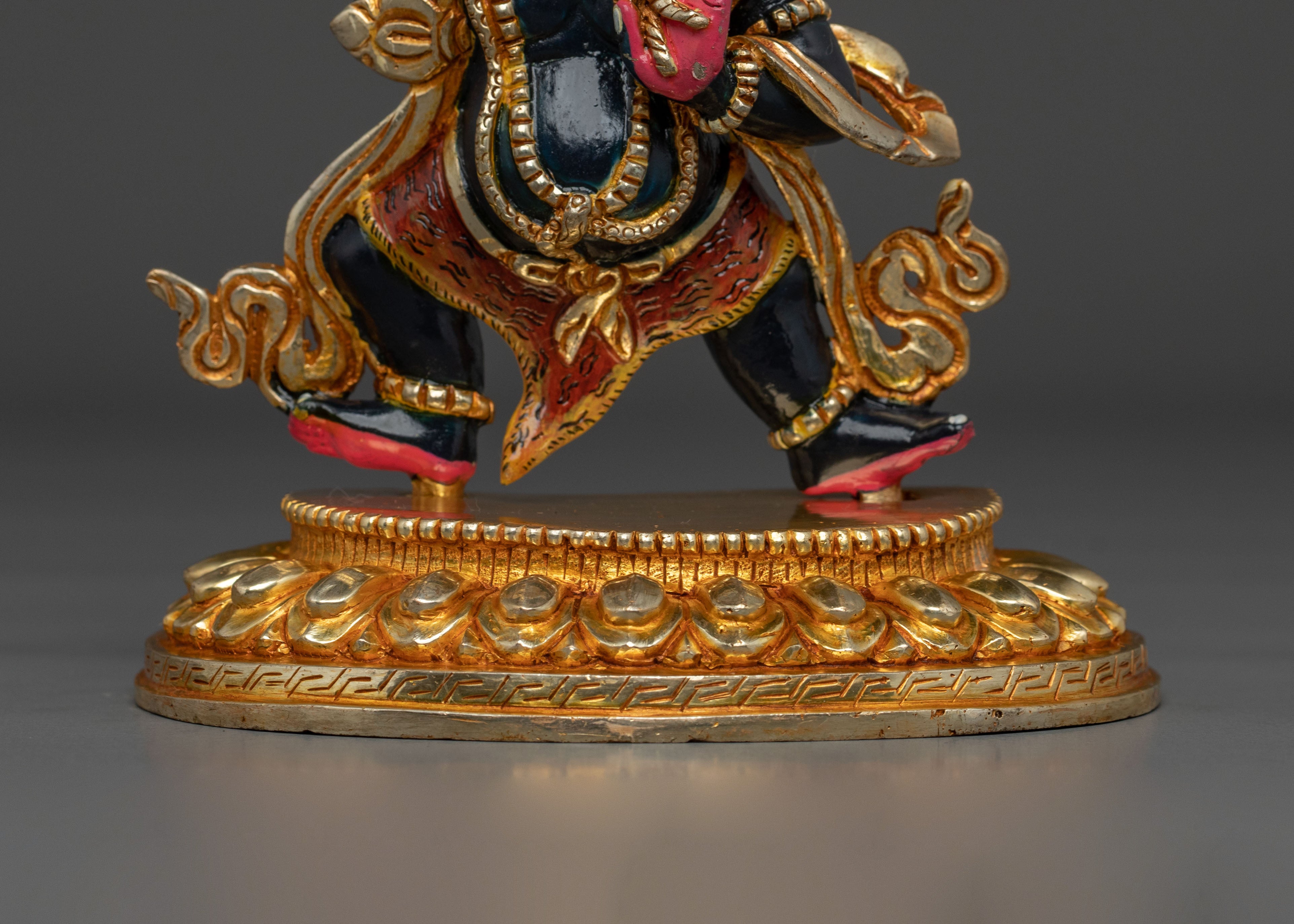 Sacred Vajrapani Sculpture: Sacred Statue for Meditation Space