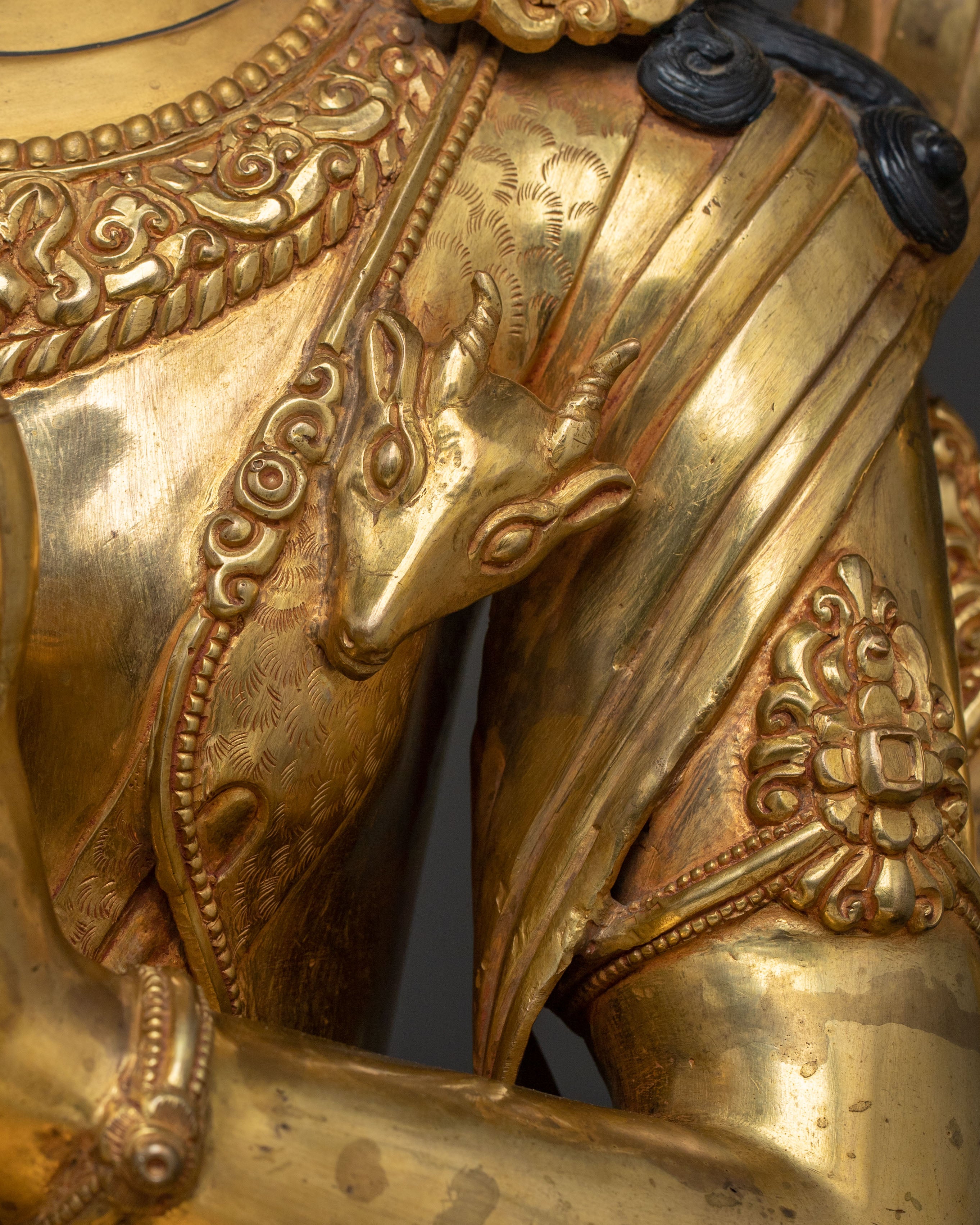 Peaceful Chenrezig Statue | Tibetan Buddhist Figurine