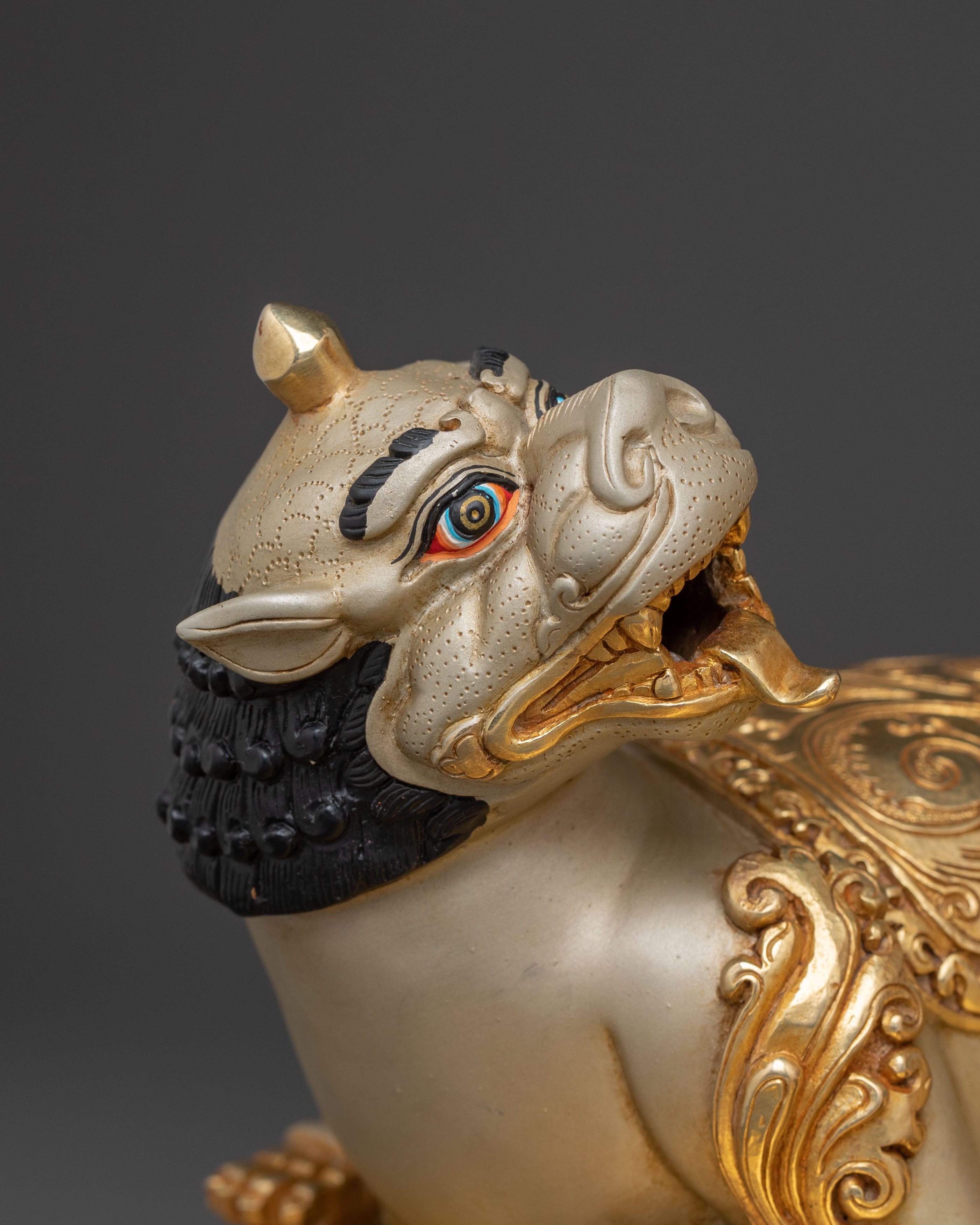 Tikshna Manjushri with Snow Lion Sculpture
