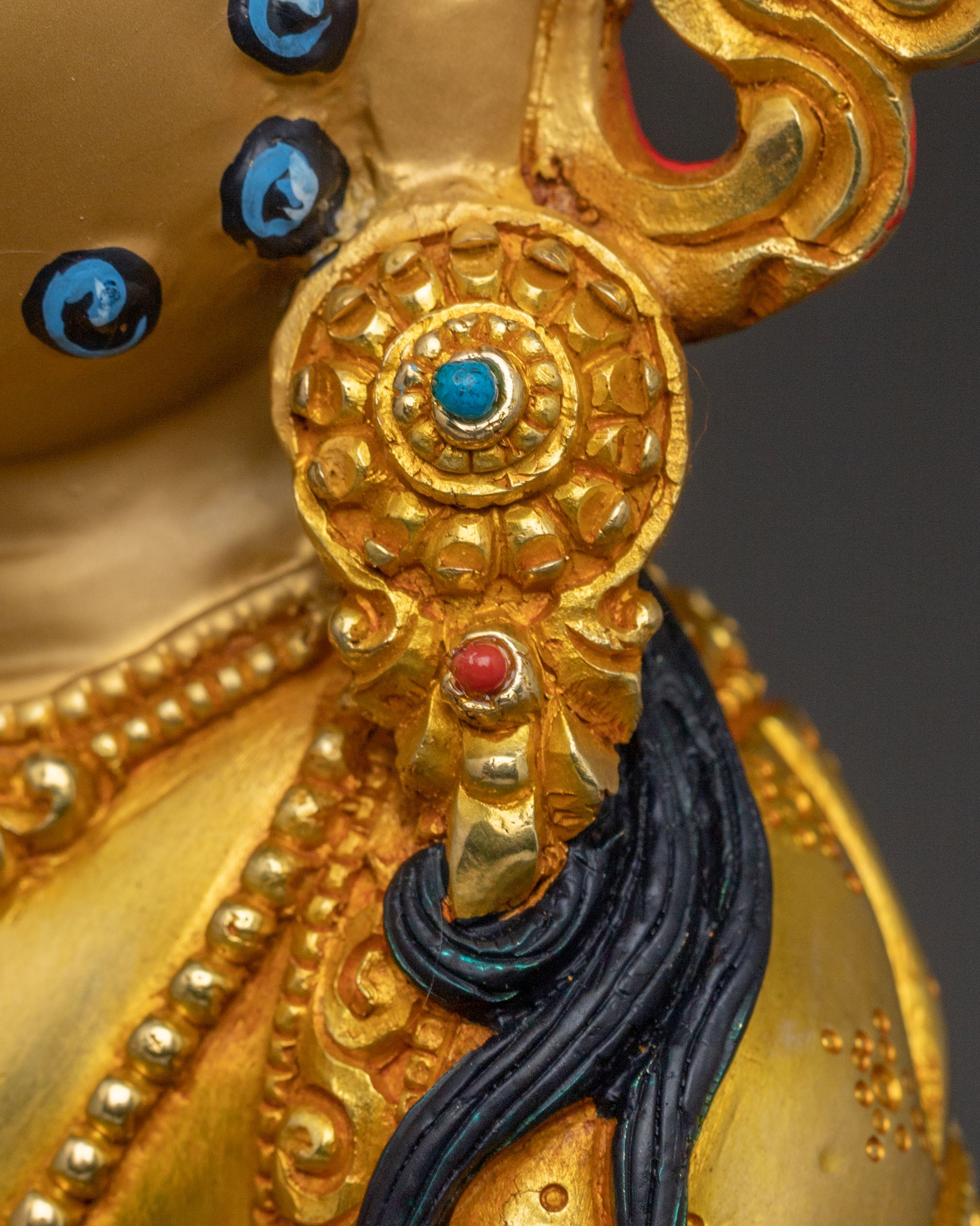 Sacred Statue of Lord Dzambhala | Guardian of Wealth