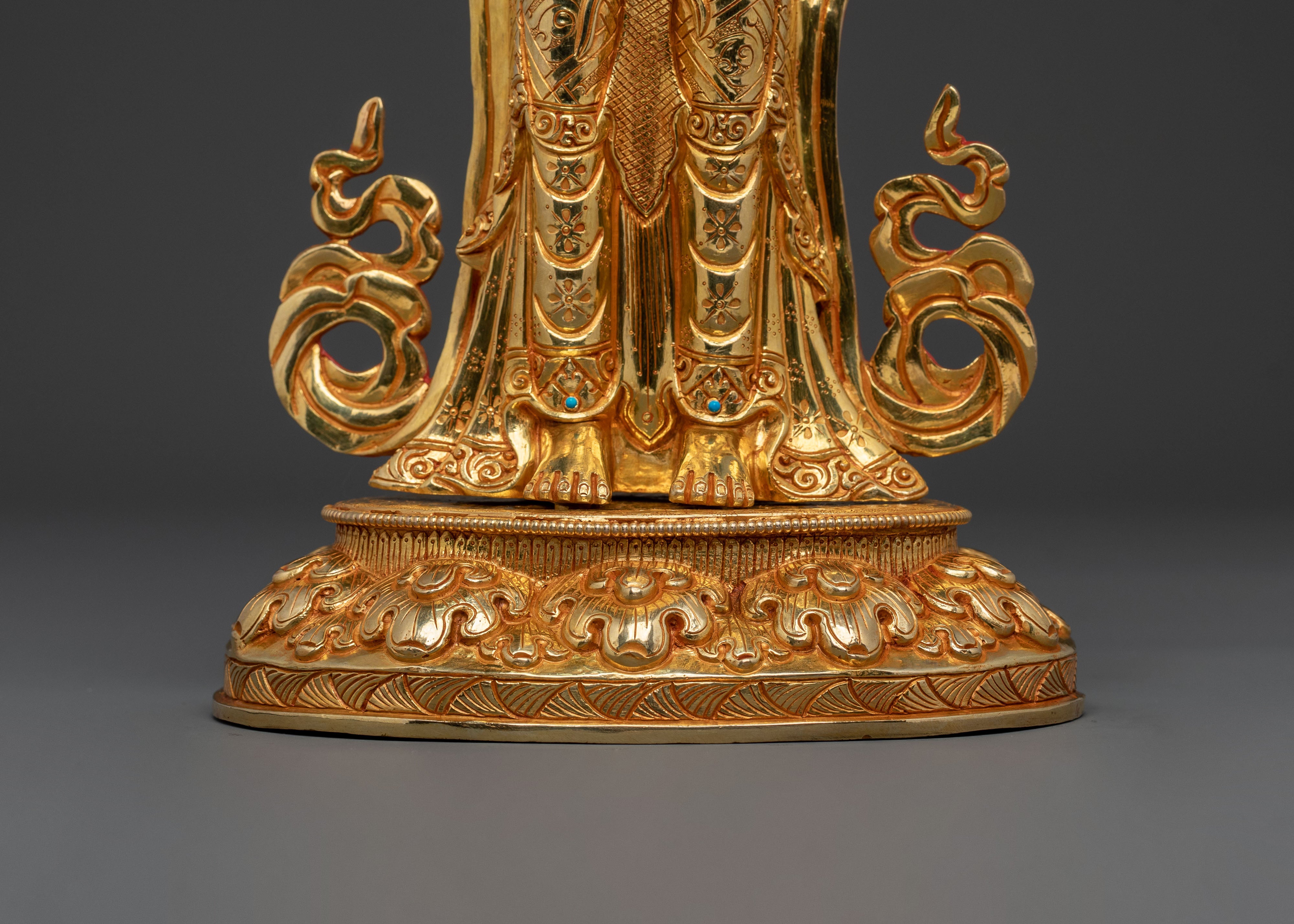 Mandarva: 24K Gold Gilded Traditional Statue