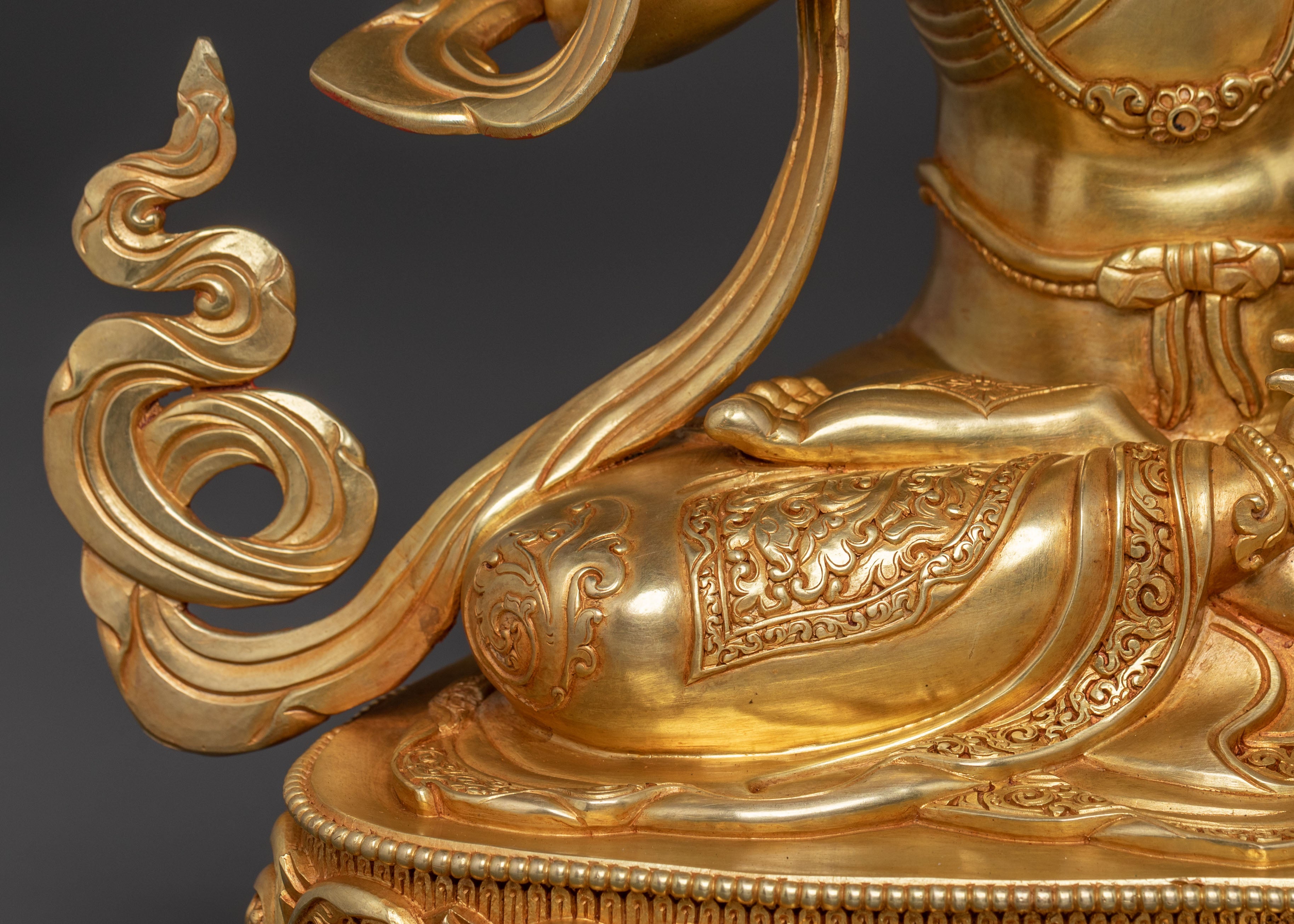 Vajrasattva Handcrafted Statue – Supreme Purification Art