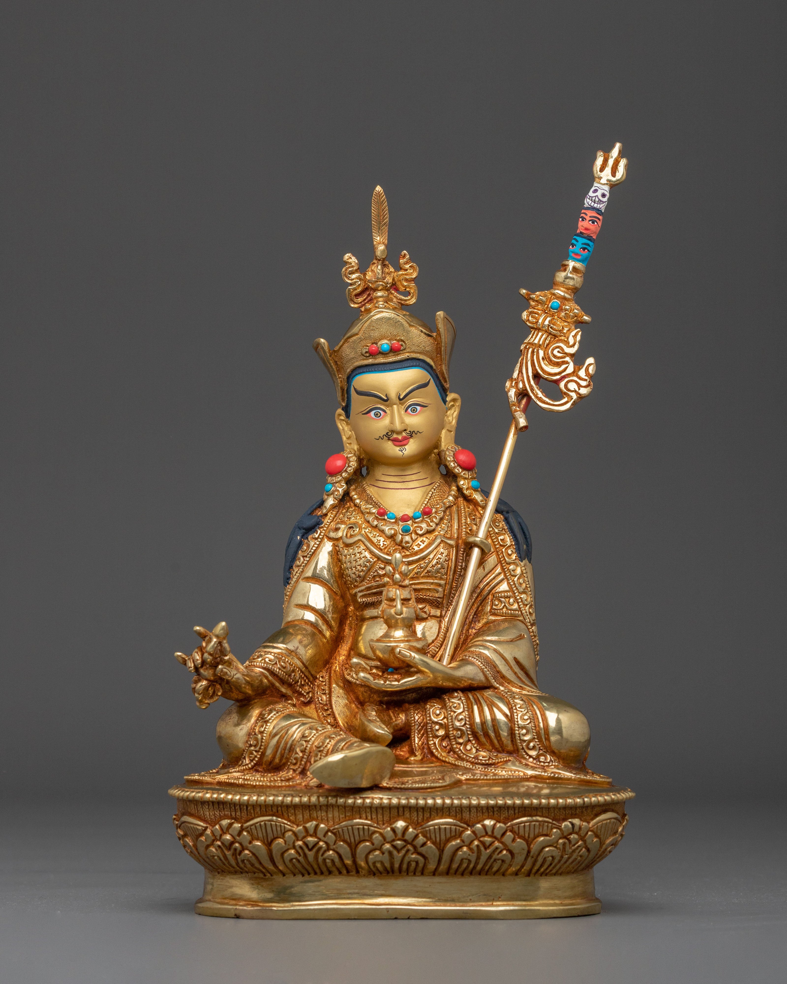 Guru Rinpoche Statue