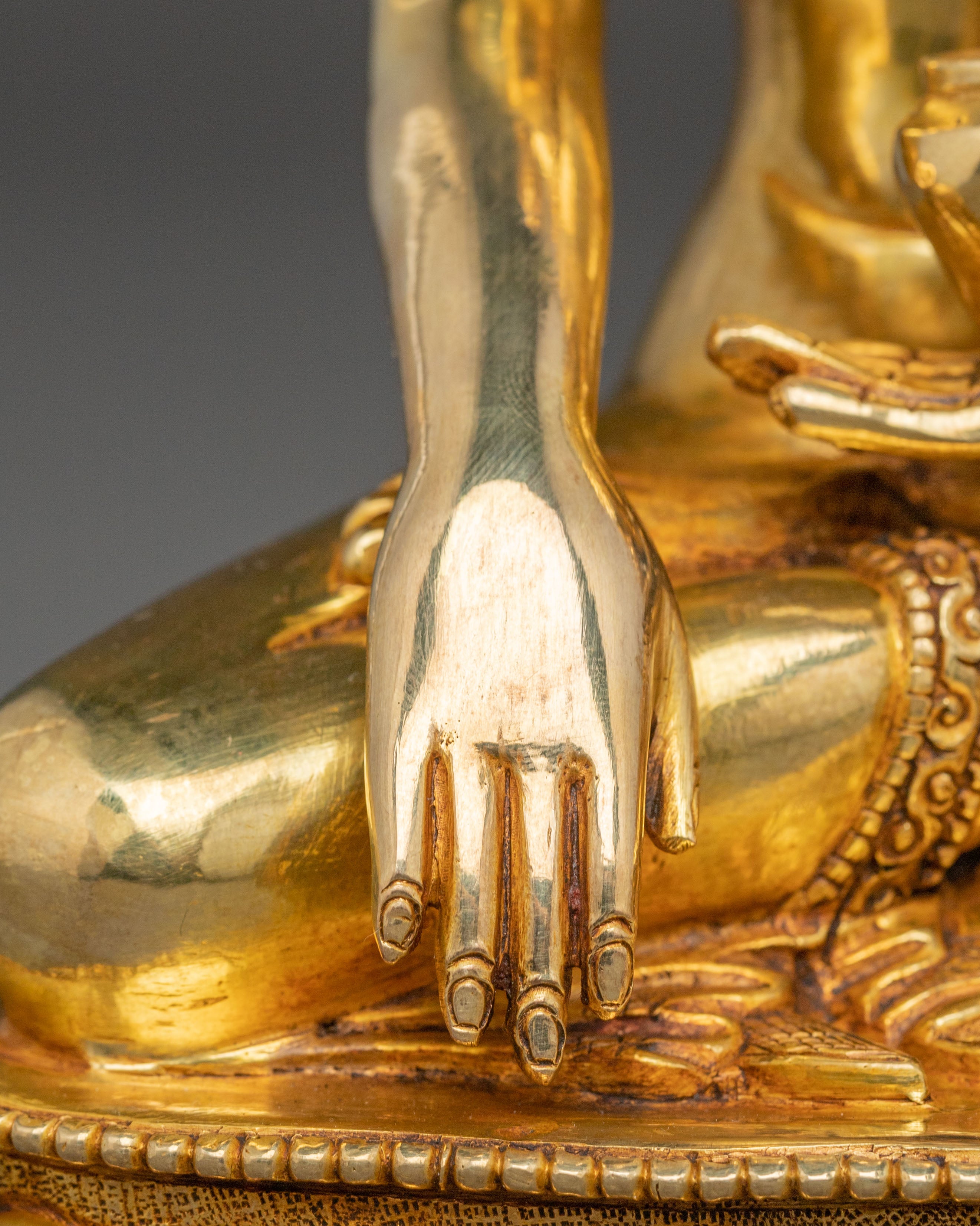 Shakyamuni Buddha Golden Statue | Gautama Buddha Artwork