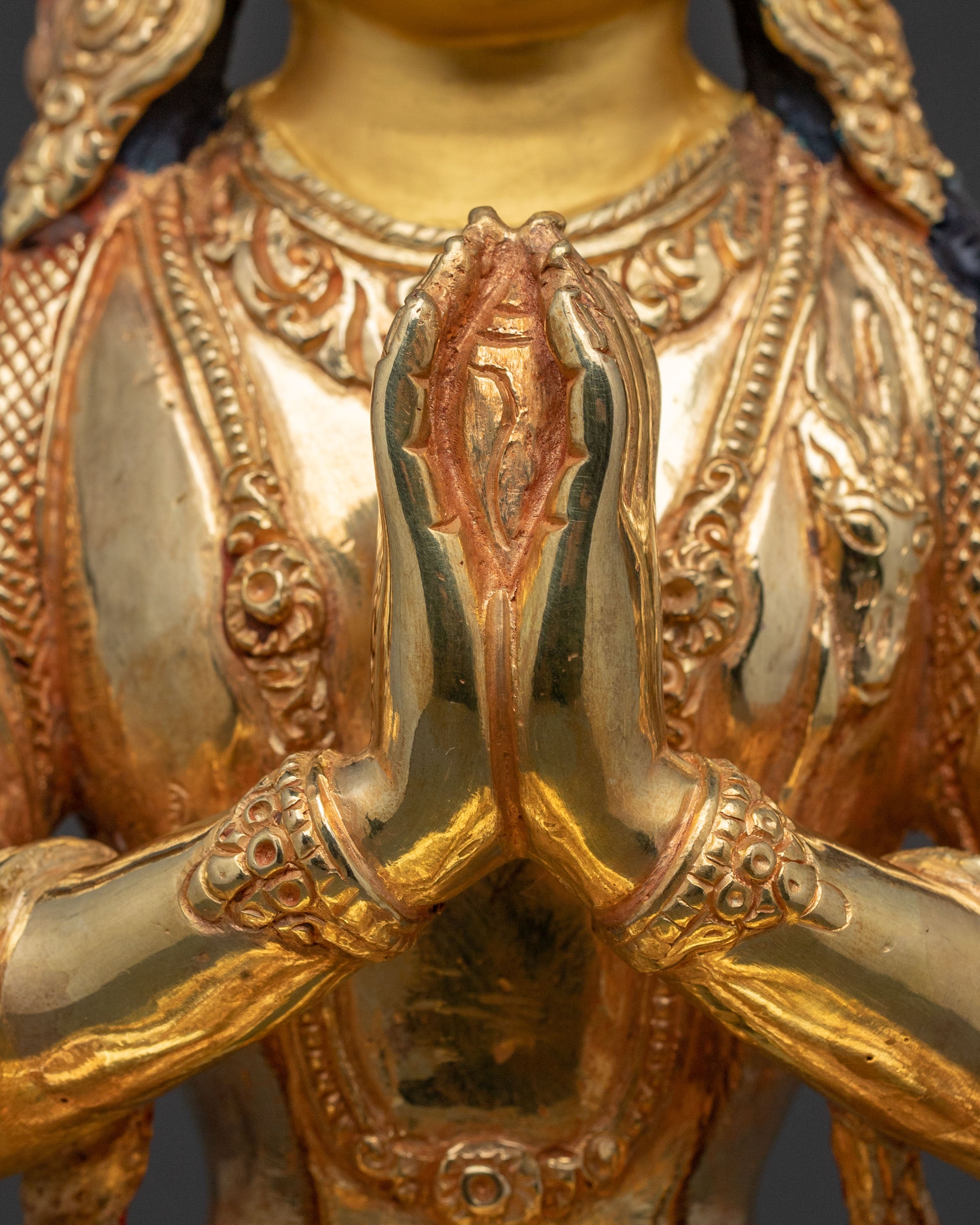 24k Gold Gilded Chenrezig Spiritual Statue – Divine Craftsmanship