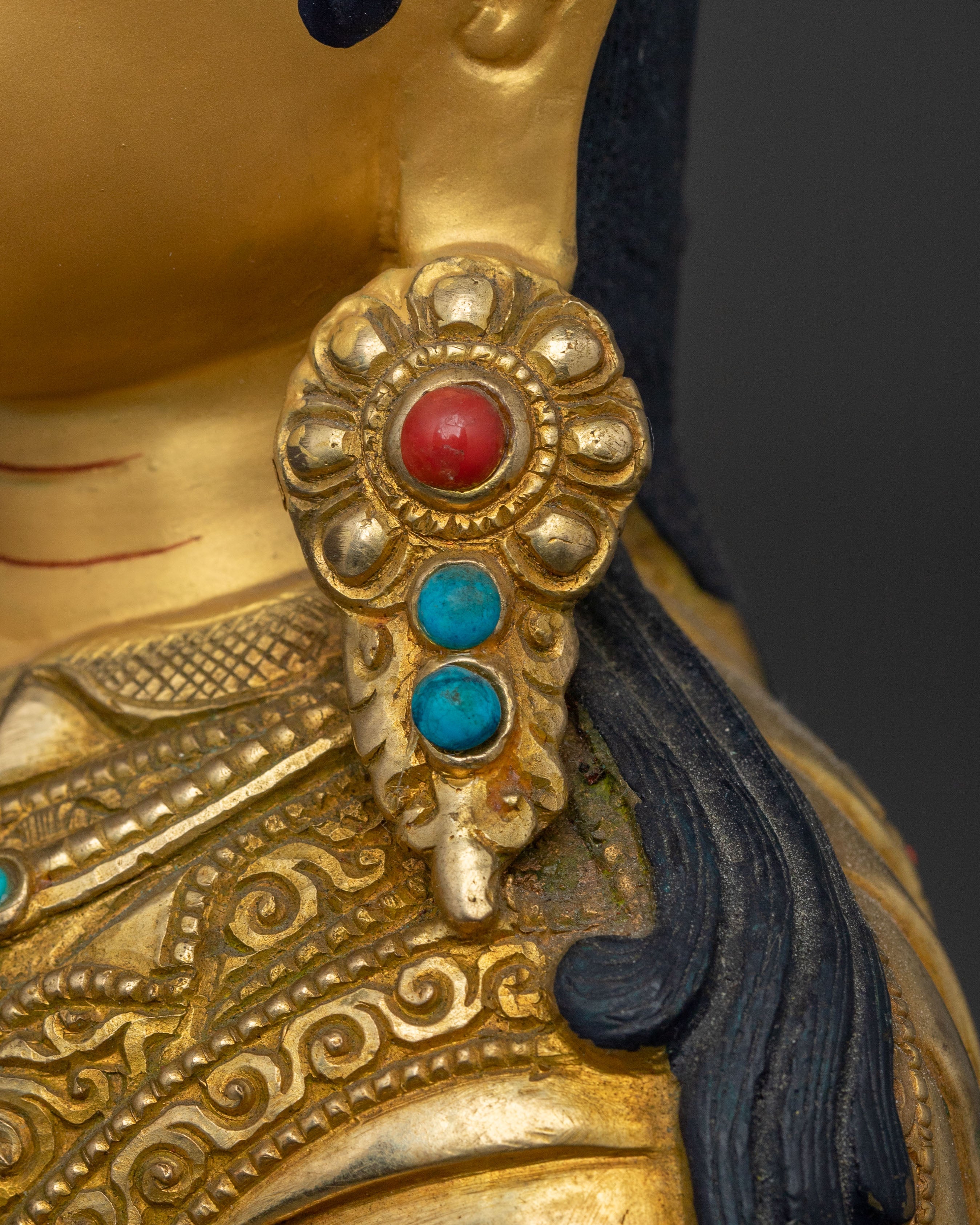 Spiritual Guru Rinpoche Sculpture for Meditation and Altar Spaces