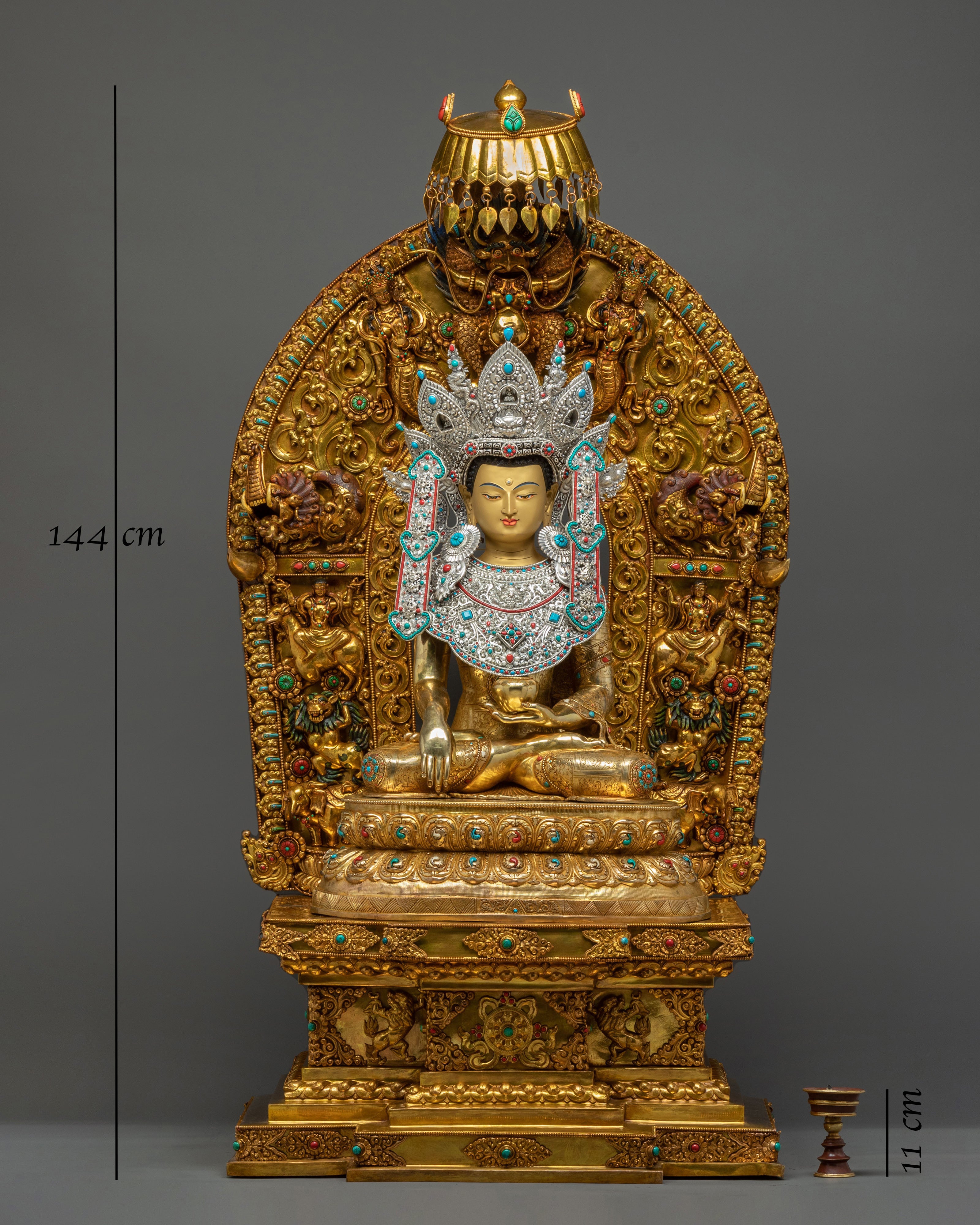 Tathagata Crown Shakyamuni Buddha on Throne Statue