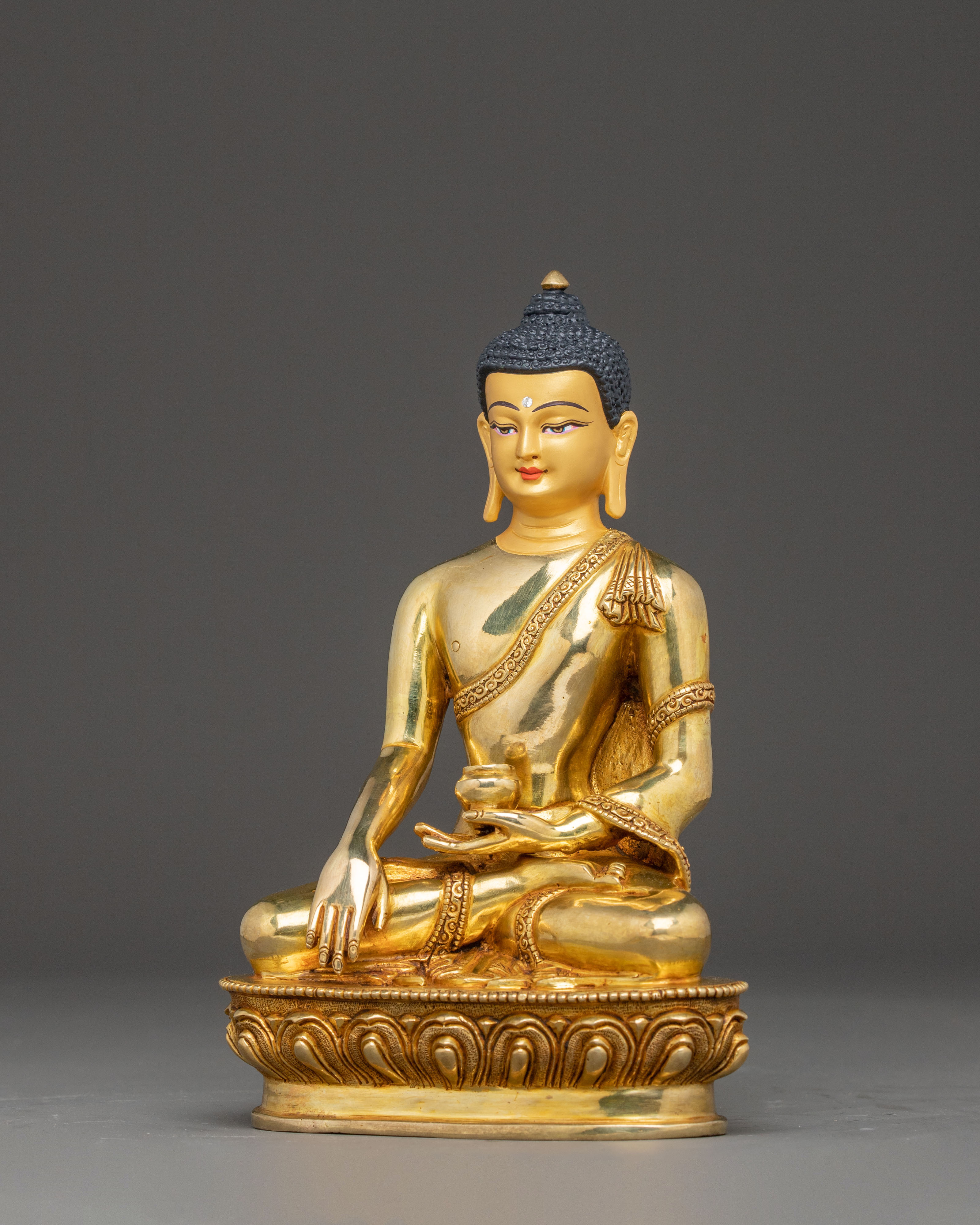 Shakyamuni Buddha Golden Statue | Gautama Buddha Artwork