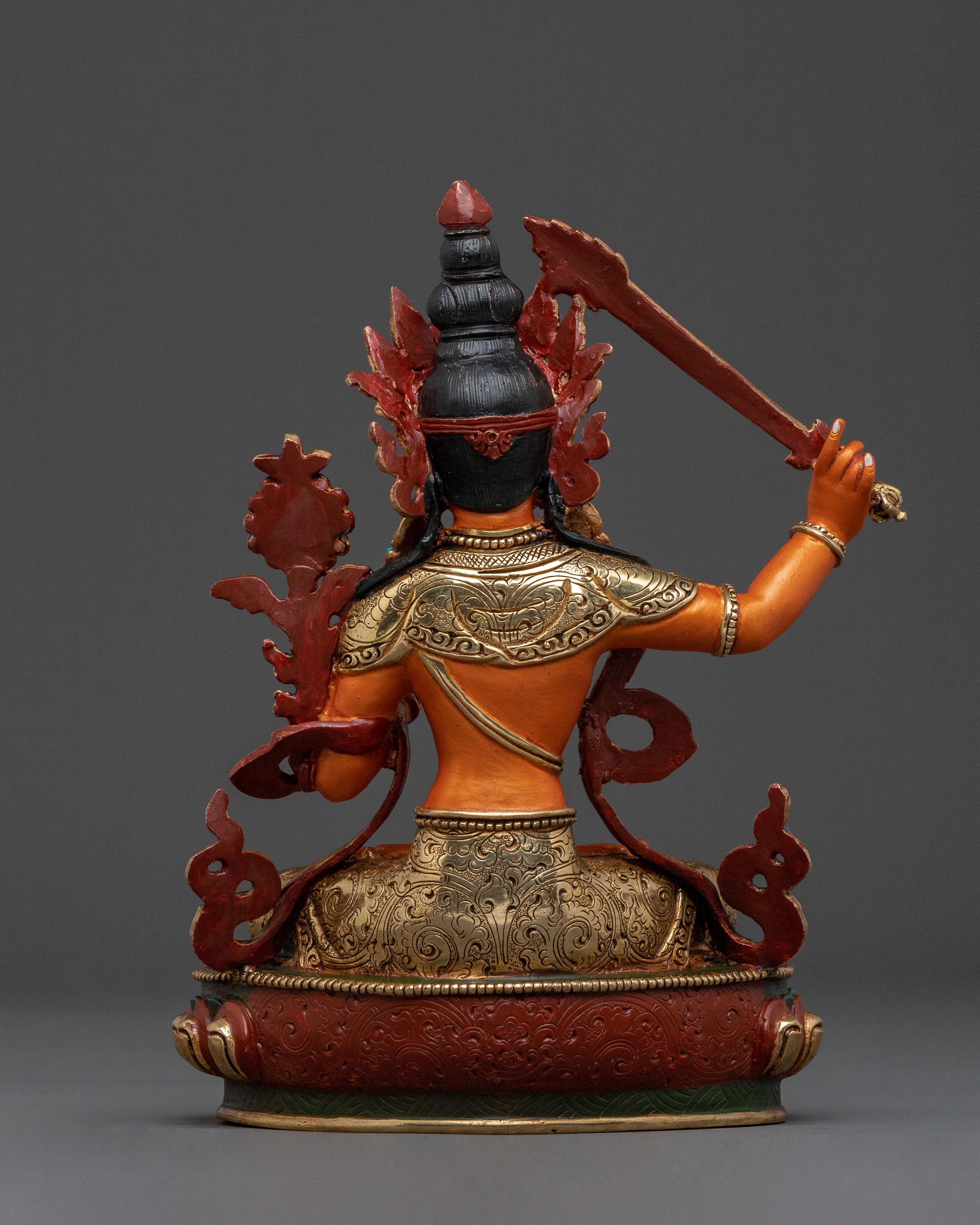 Manjushri Statue: Symbol of Wisdom & Enlightenment