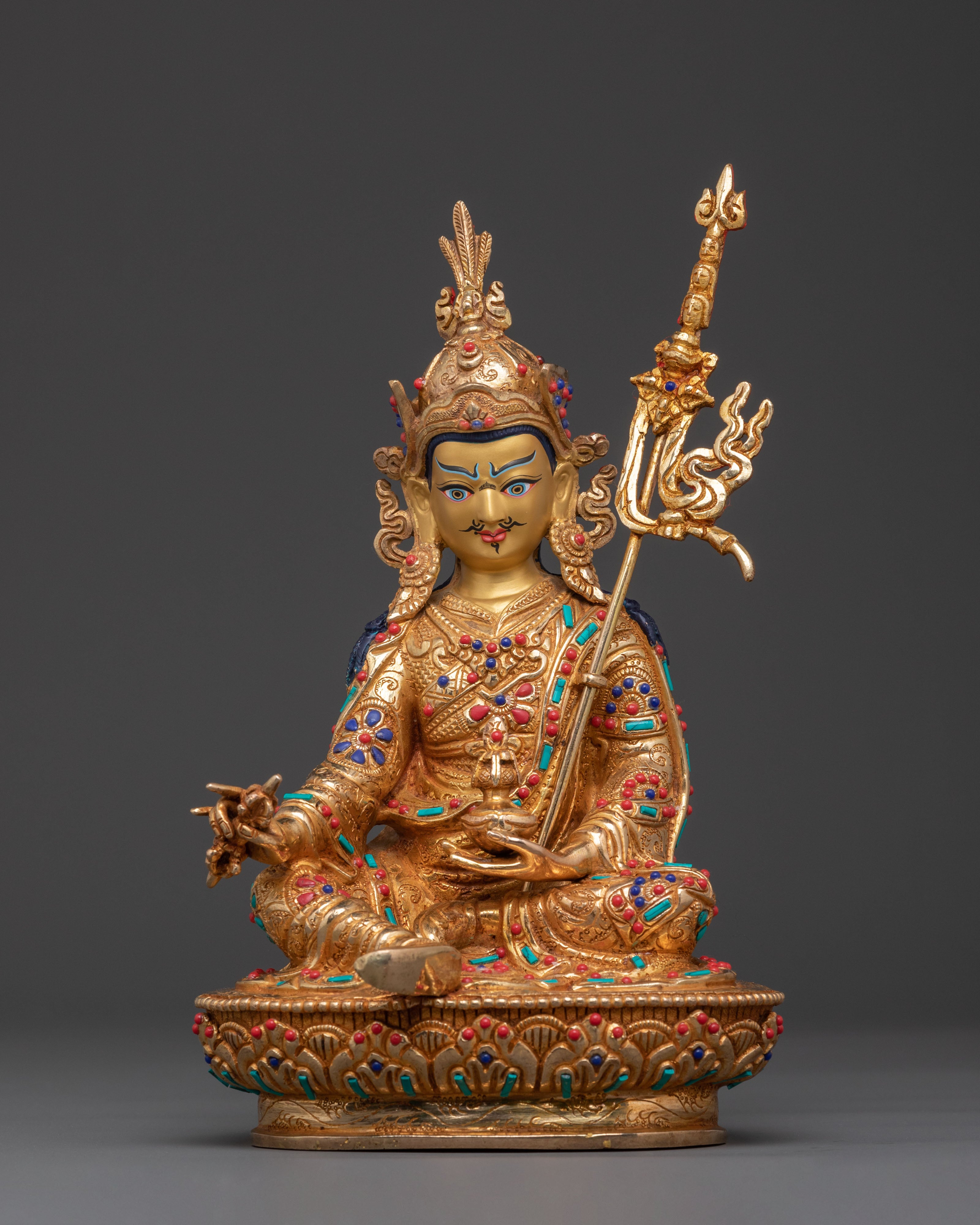 Guru Rinpoche Statue