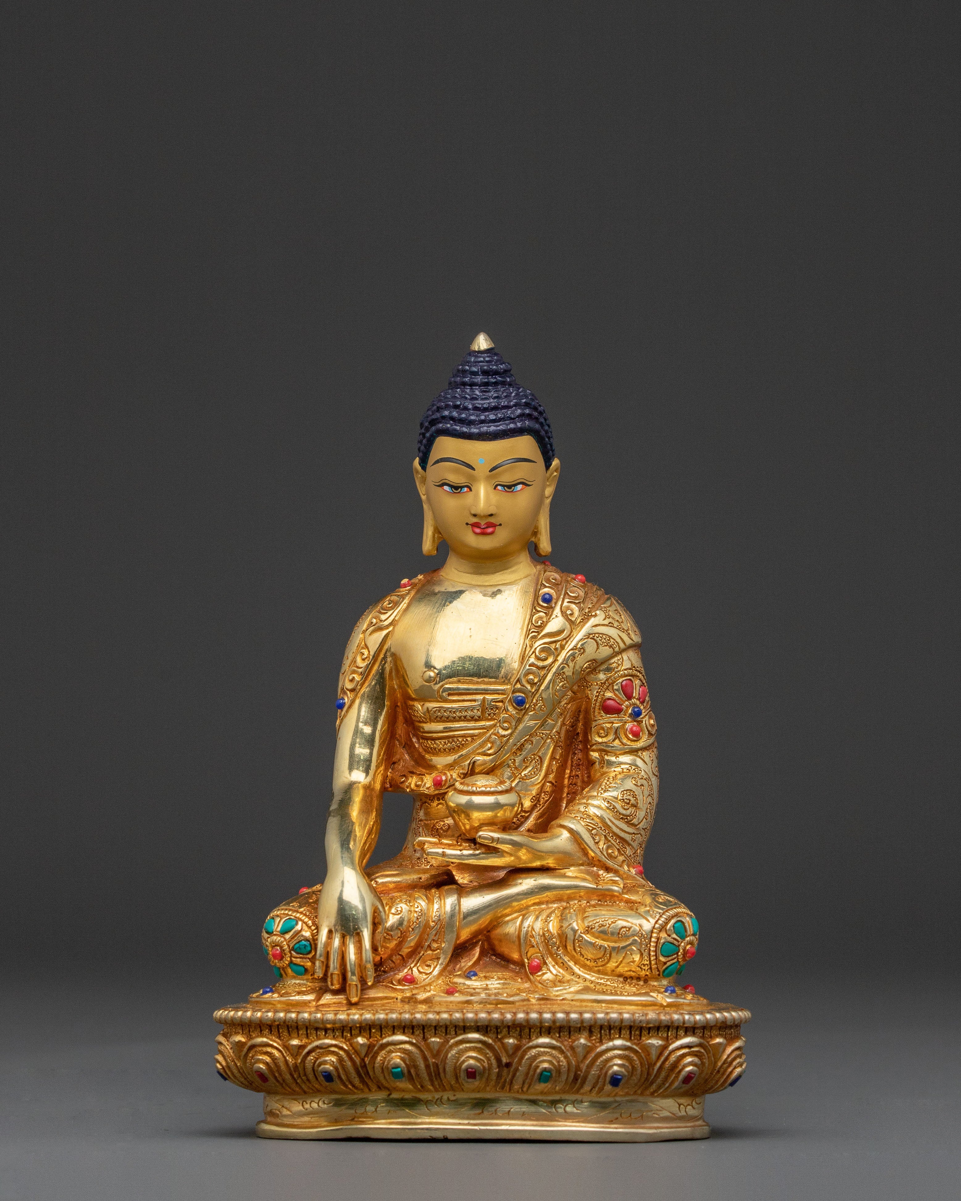 Shakyamuni Buddha Statue