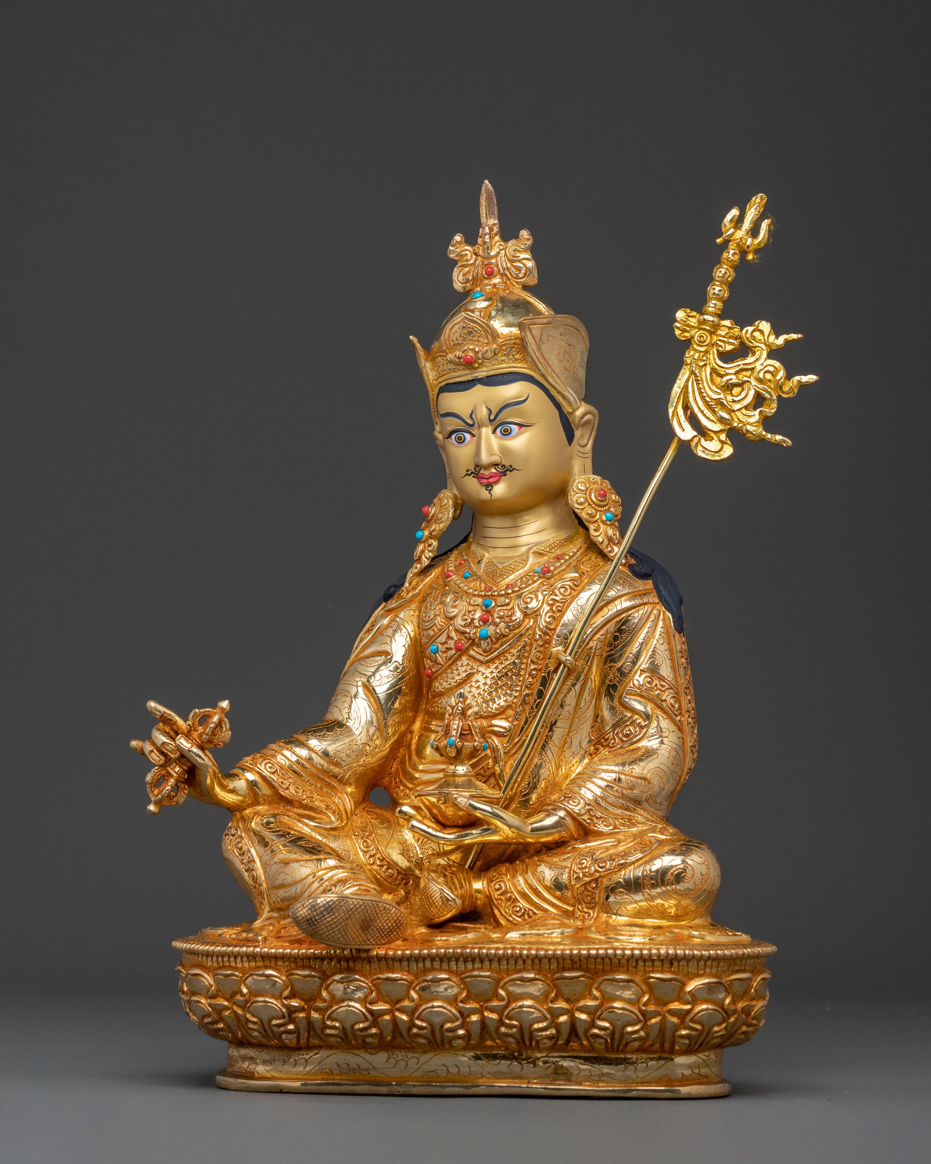 Handcrafted Guru Rinpoche Statue: Sacred Figurine