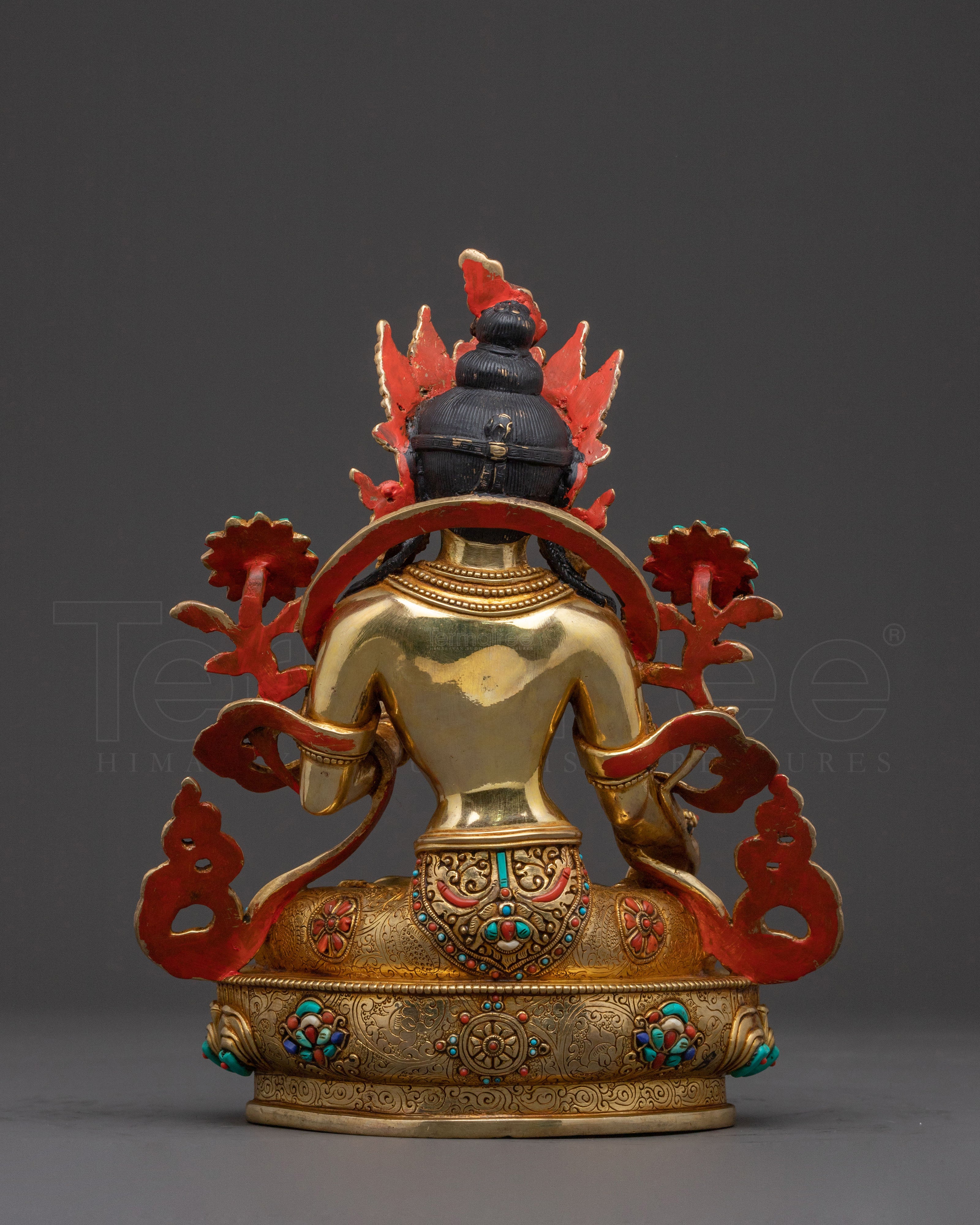 Handcrafted White Tara Sacred Statue – Gilded Perfection