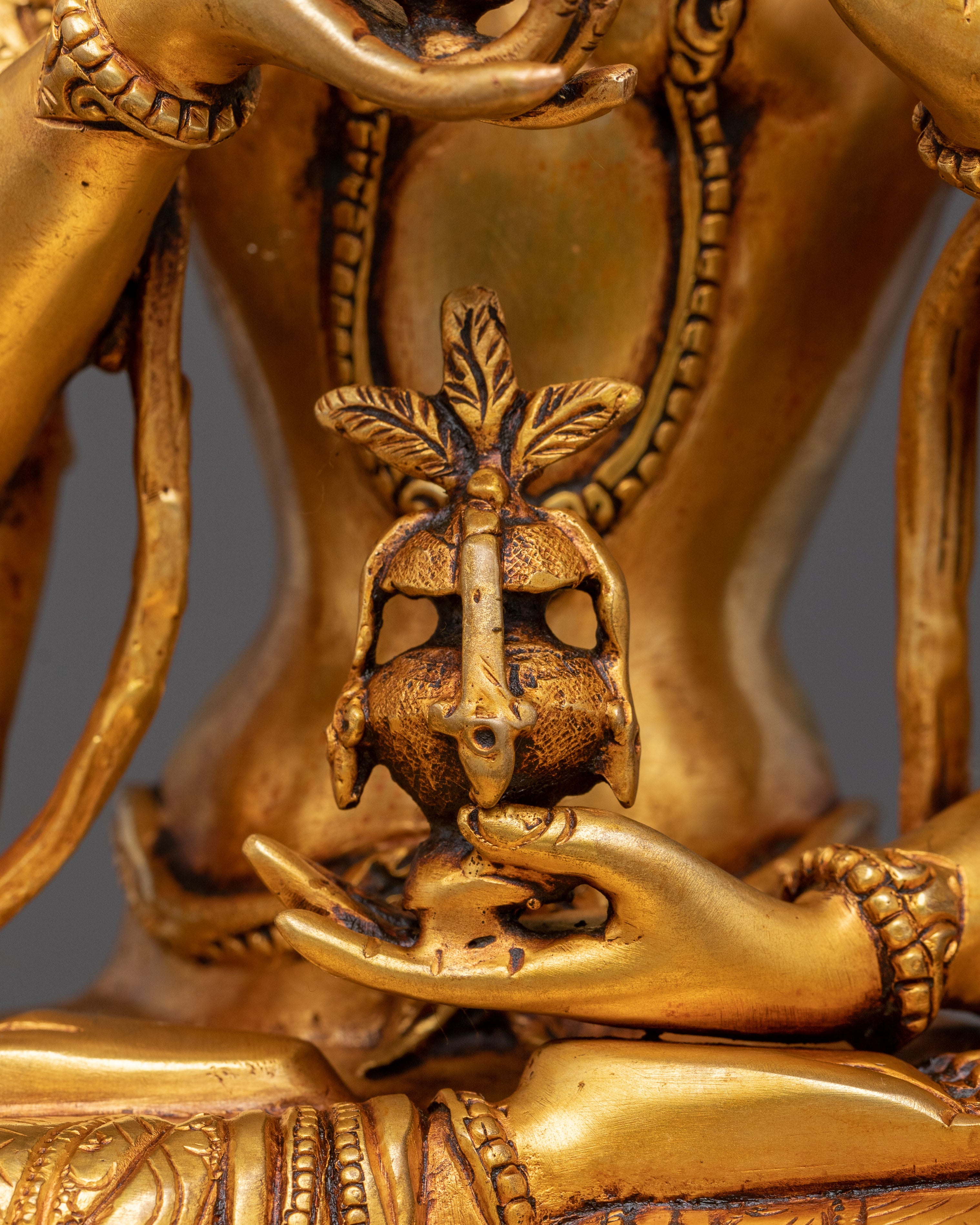 Dakini Namgyalma Golden Statue – Auspicious Gilded Sculpture