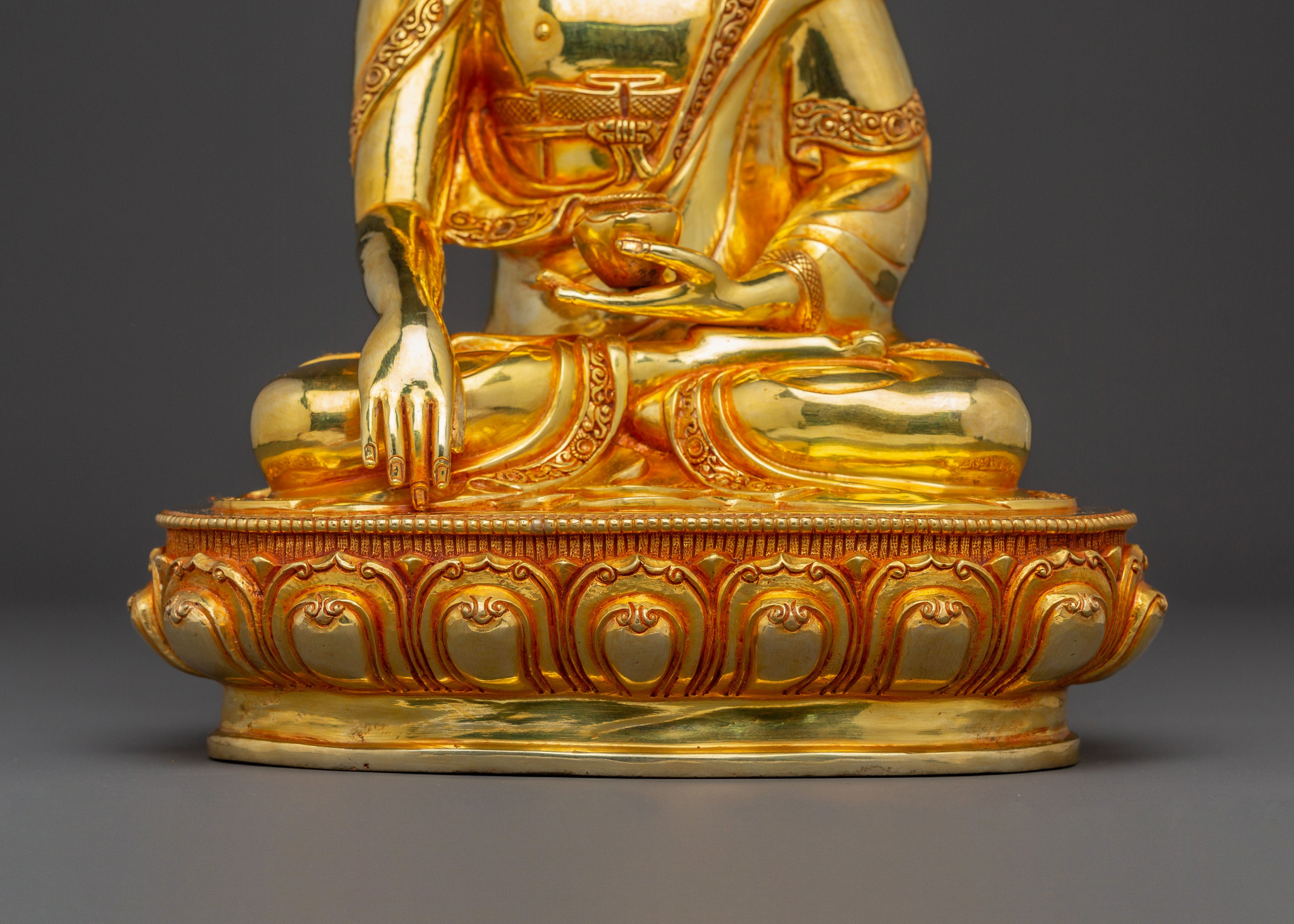 Handcrafted Shakyamuni Buddha Spiritual Statue