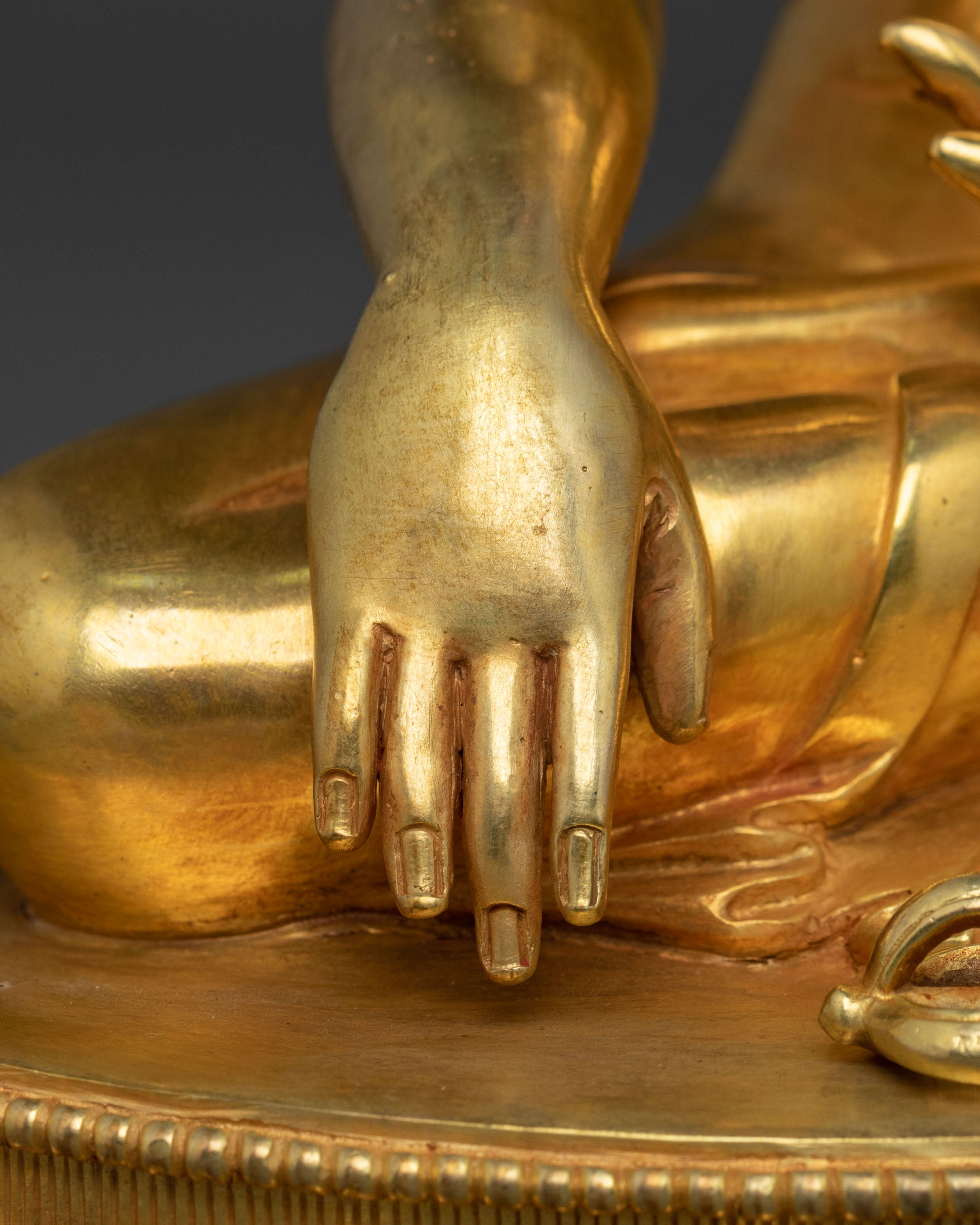 Traditional Jigten Sumgon Statue | Meditation Decor