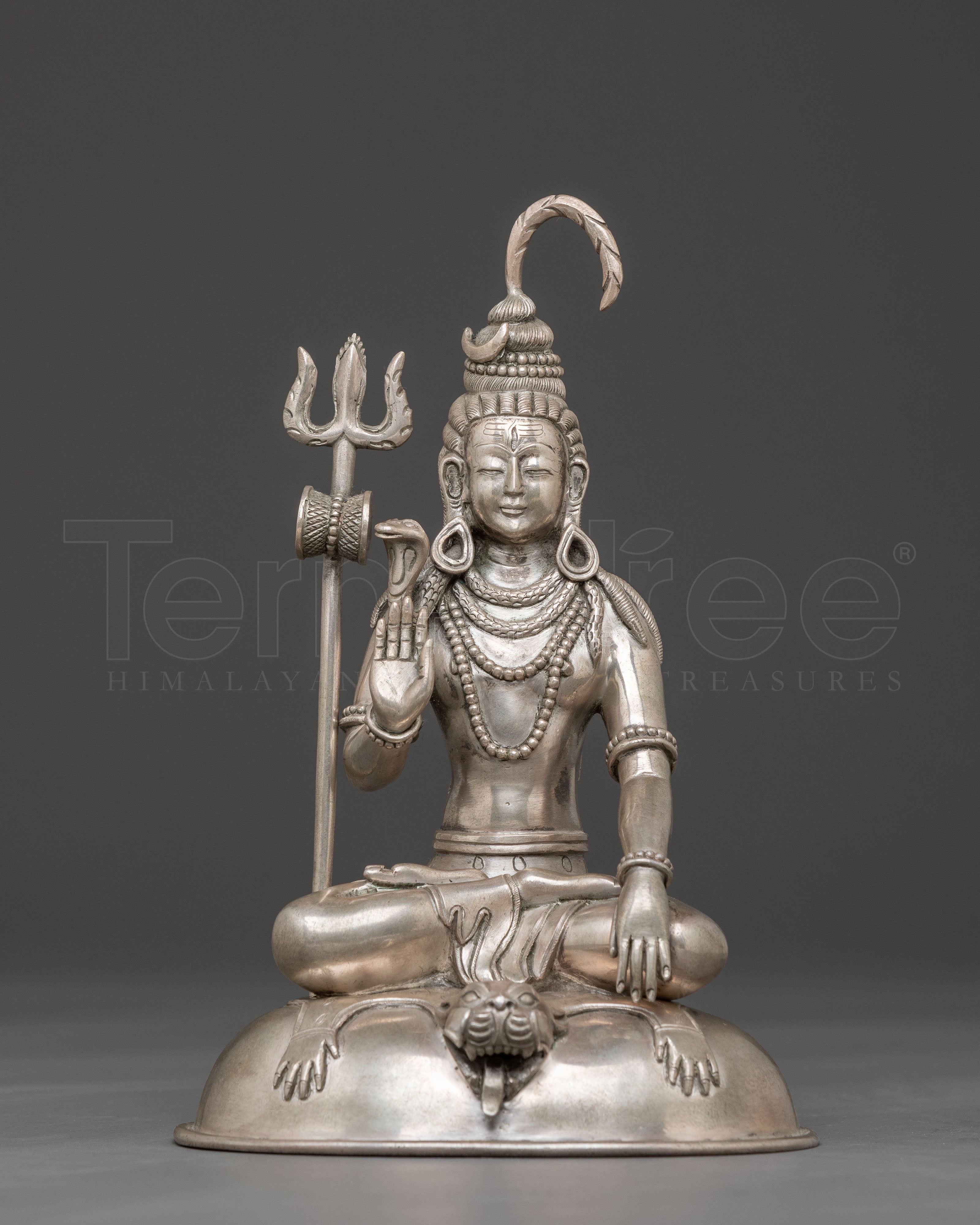 Shiva Meditation Statue – Exquisite Silver Artistry