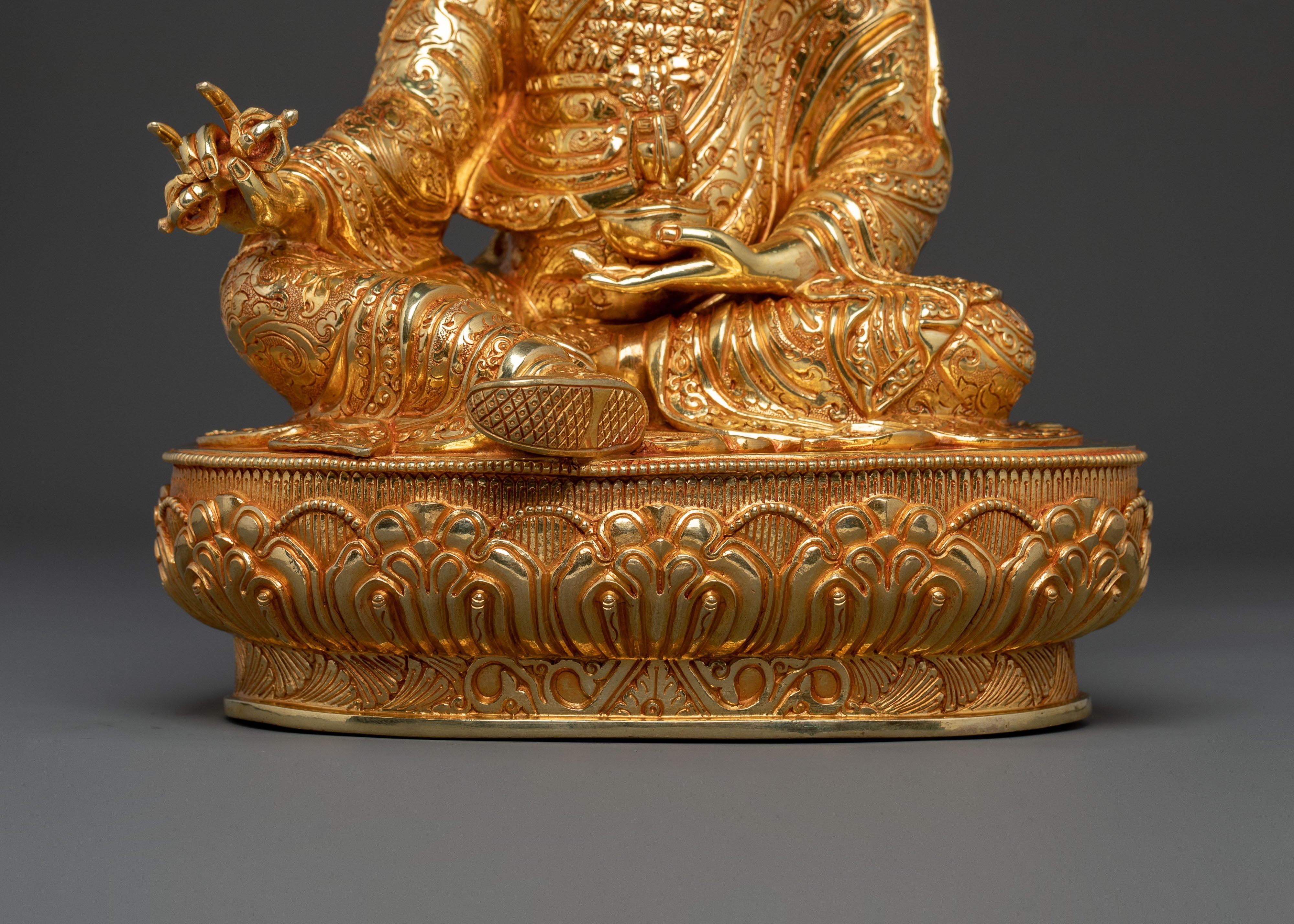 Guru Rinpoche Statue | Lotus Born Master