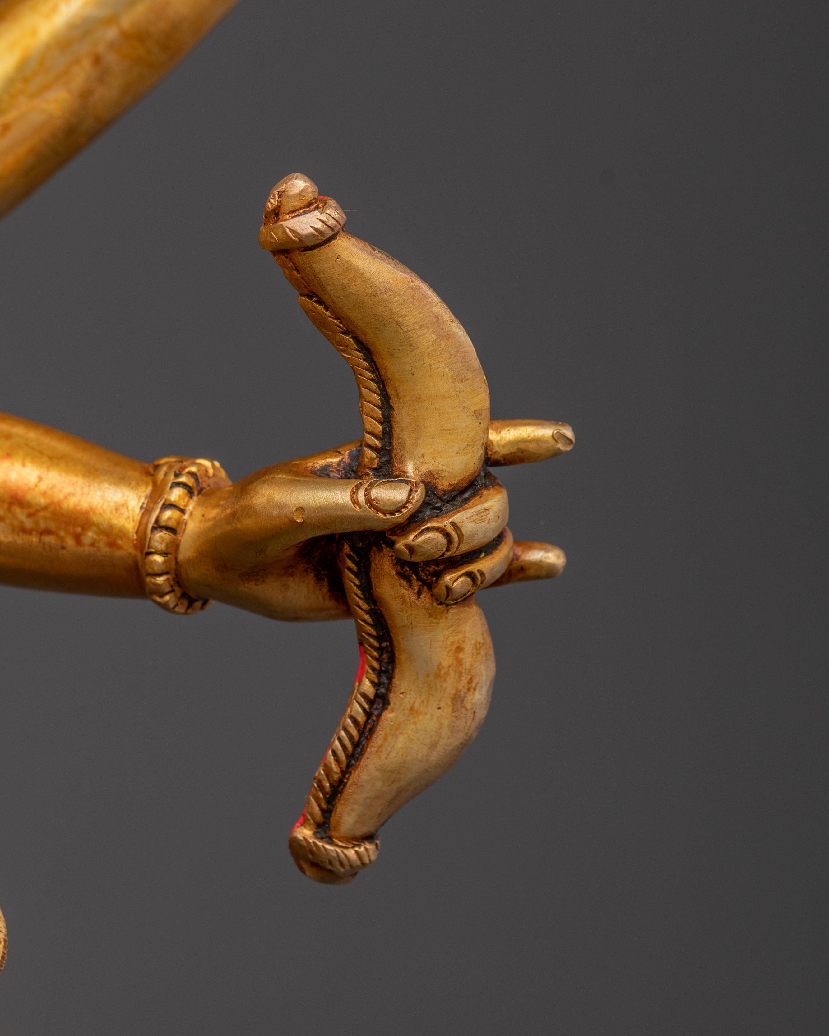 Dakini Namgyalma Golden Statue – Auspicious Gilded Sculpture